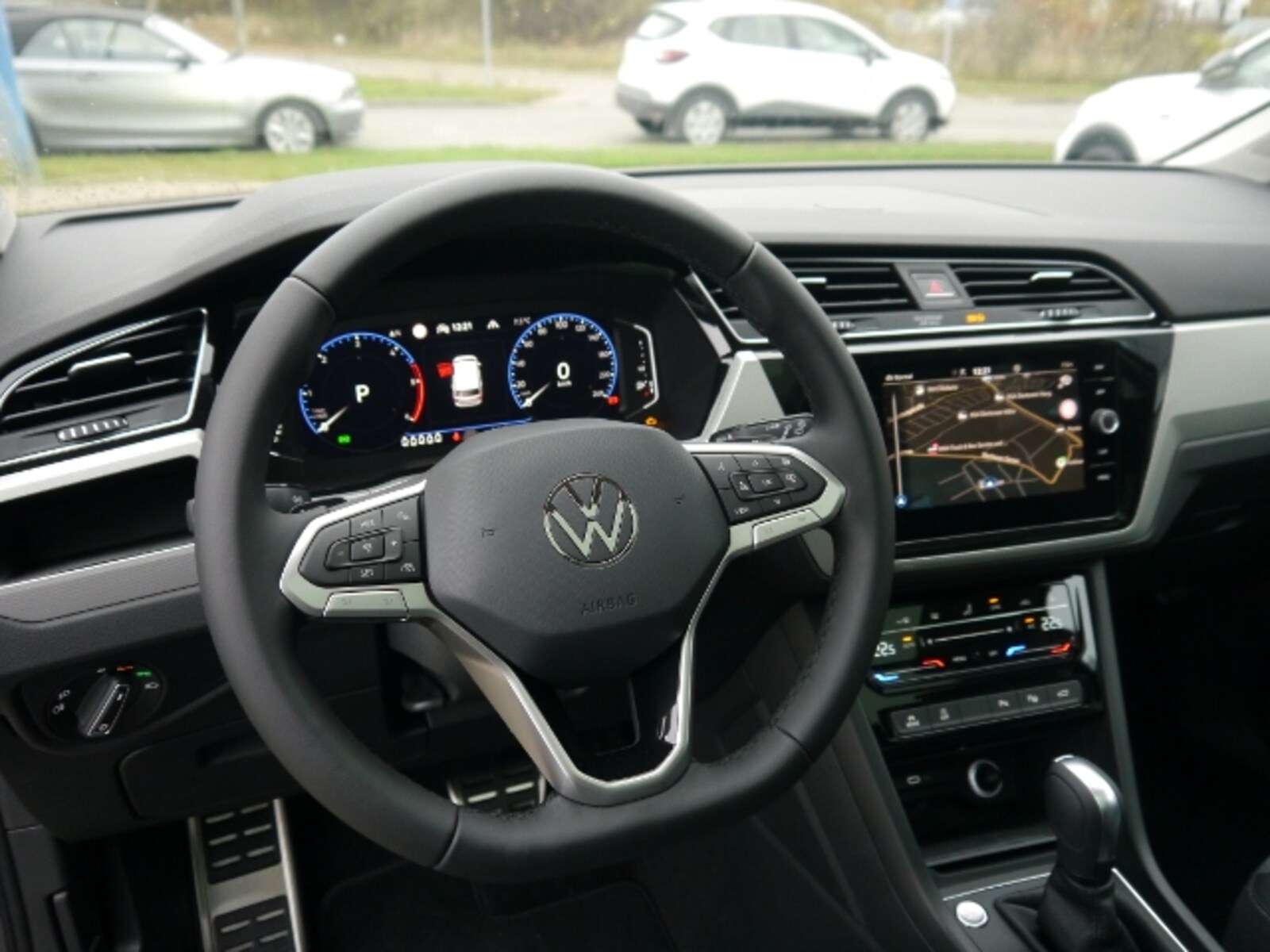 Volkswagen Touran – Bild 9