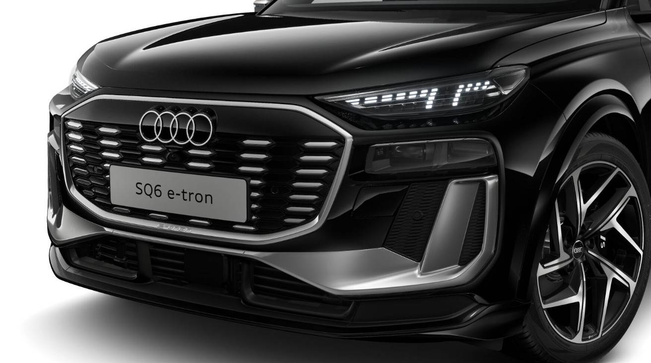 Image about Audi SQ6 e-tron SQ6 SUV e-tron 360,00 kW