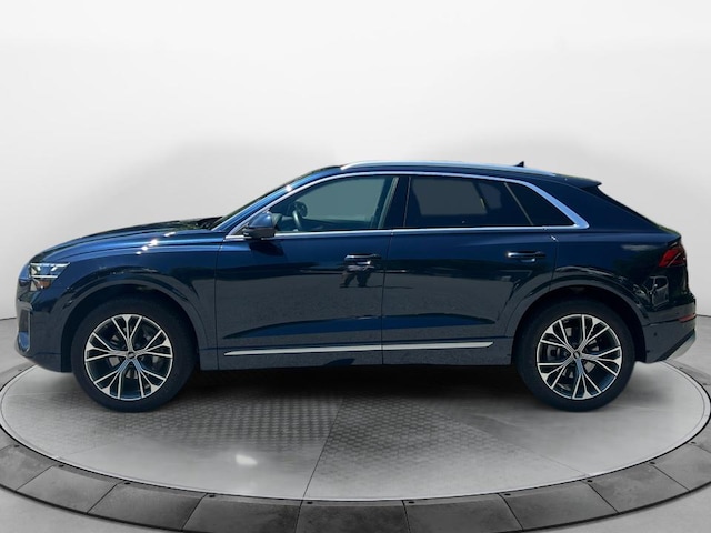 2025 Audi Q8