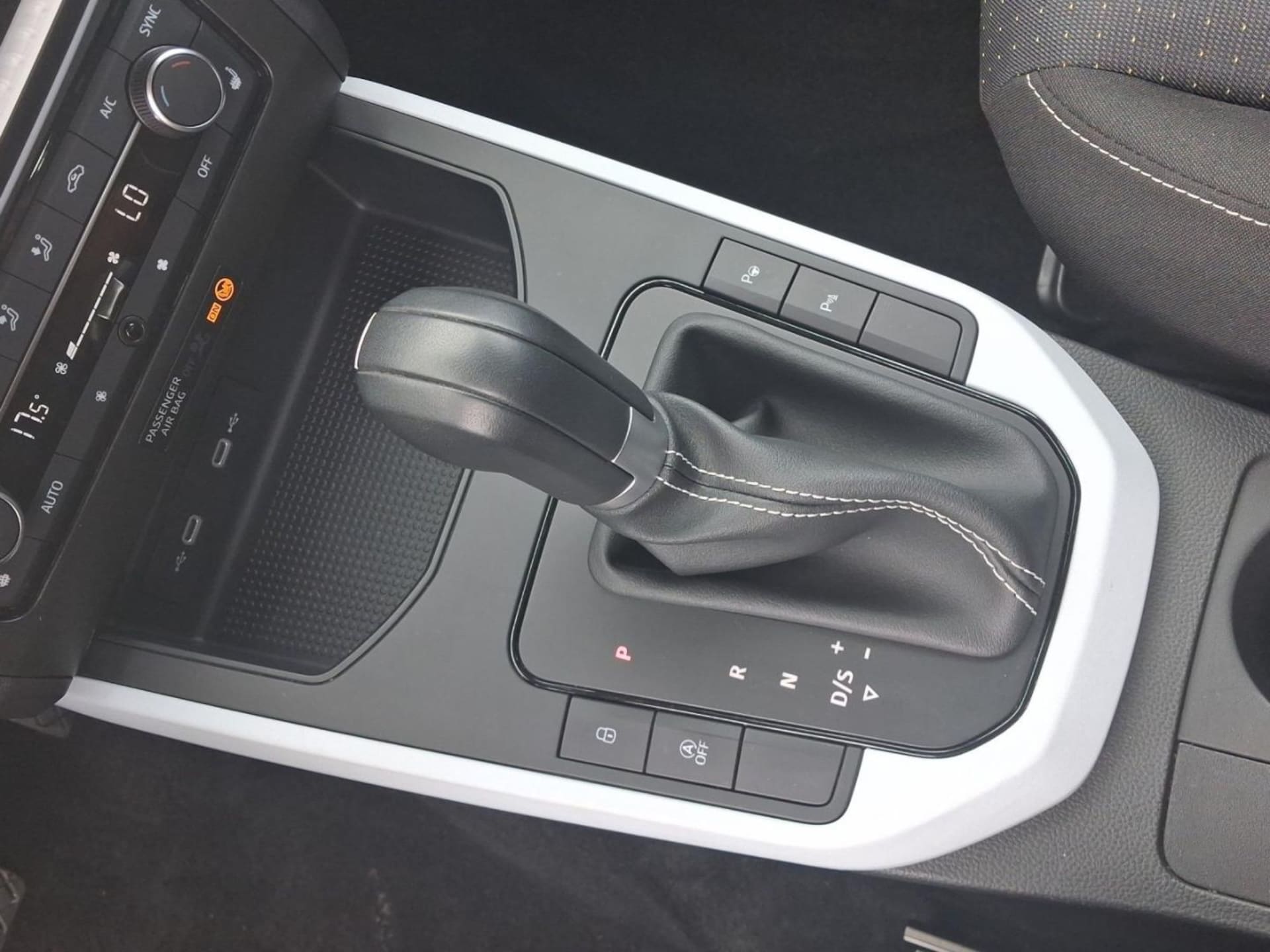 SEAT Arona Style