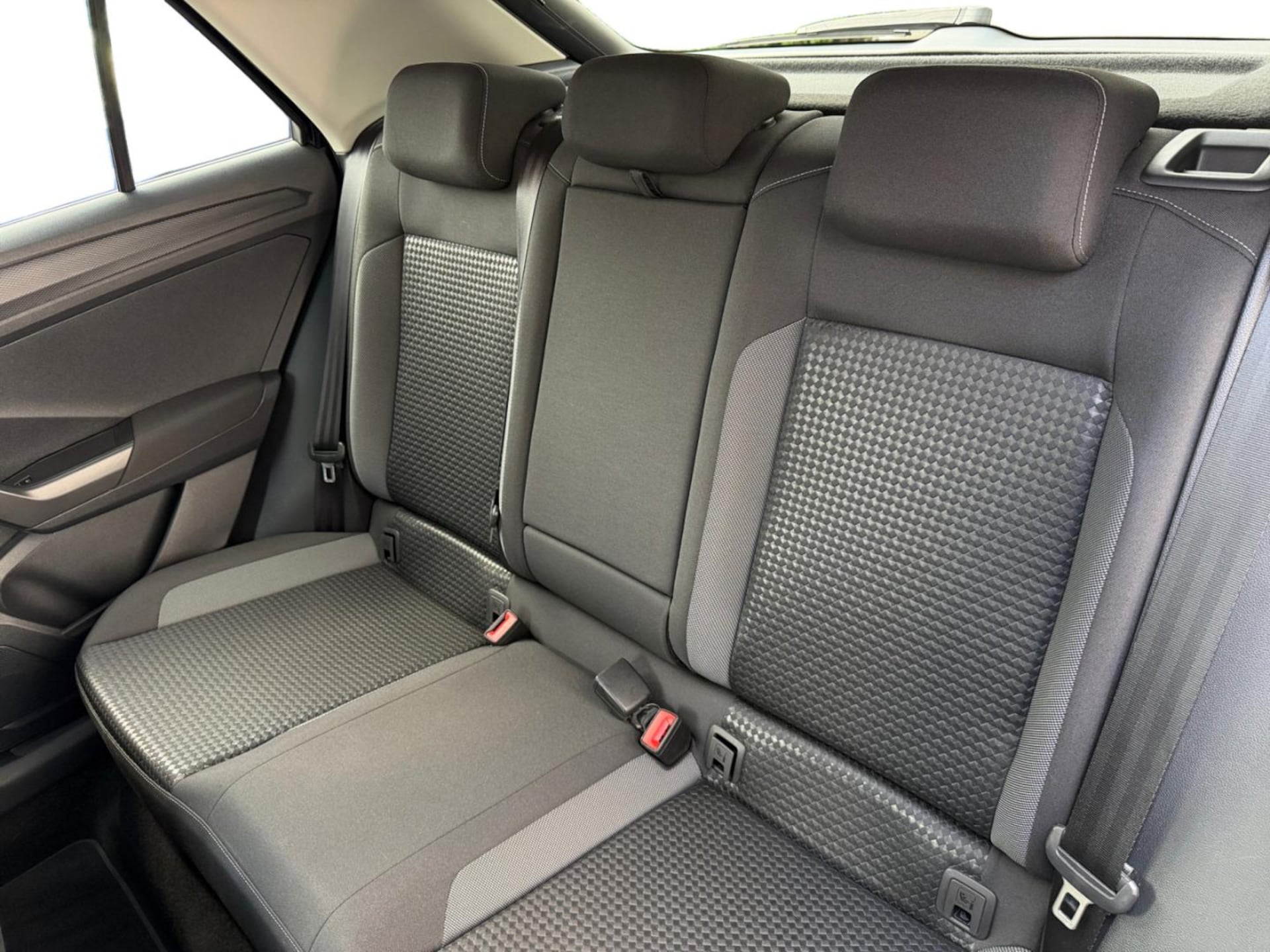 Volkswagen T-Roc Active