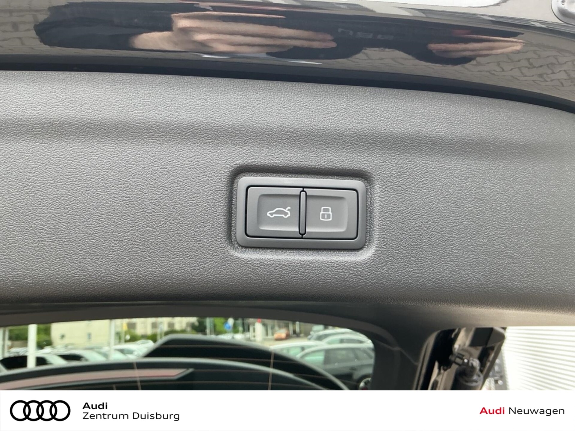 Audi Q6 SUV e-tron