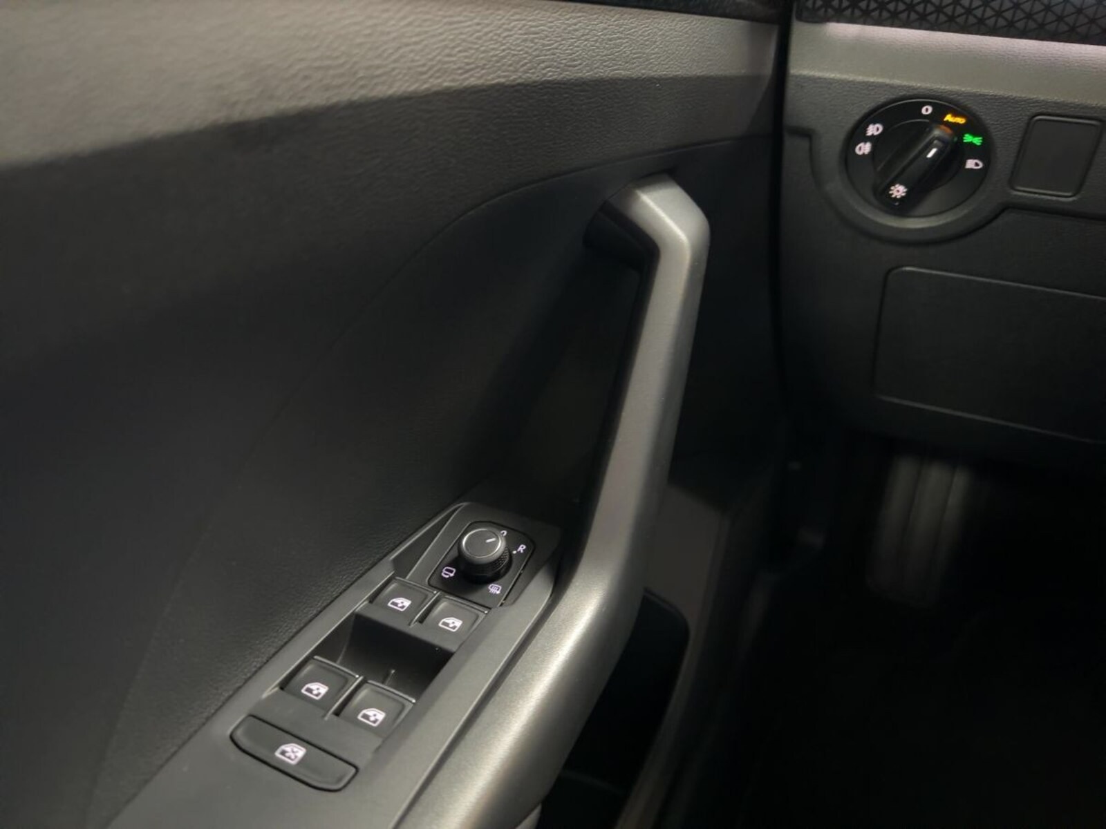 Volkswagen T-Cross – Bild 13