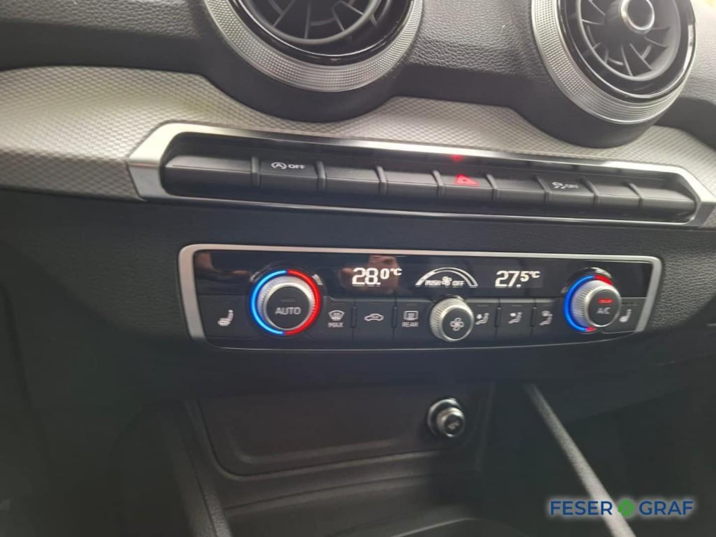 Bild über Audi Q2 S line 35 TFSI S tronic - für weitere Informationen kontaktieren Sie den Audi Partner