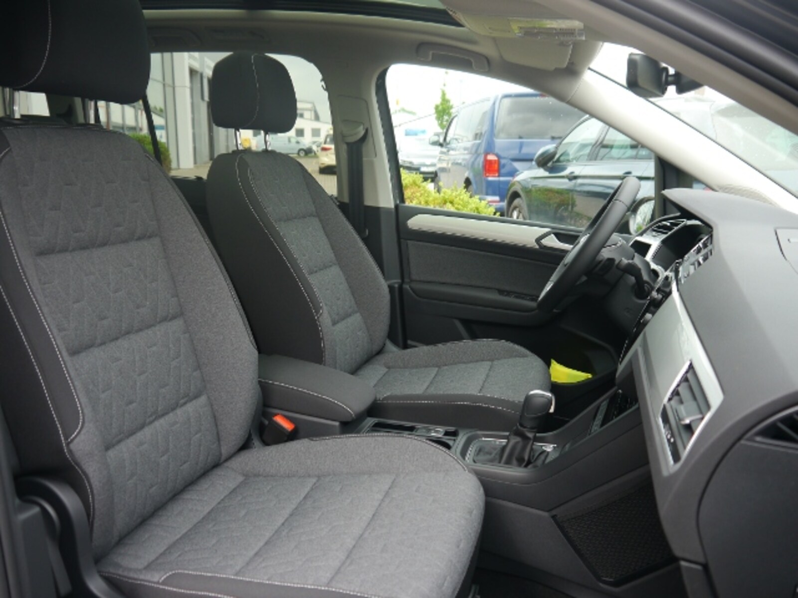 Volkswagen Touran – Bild 4