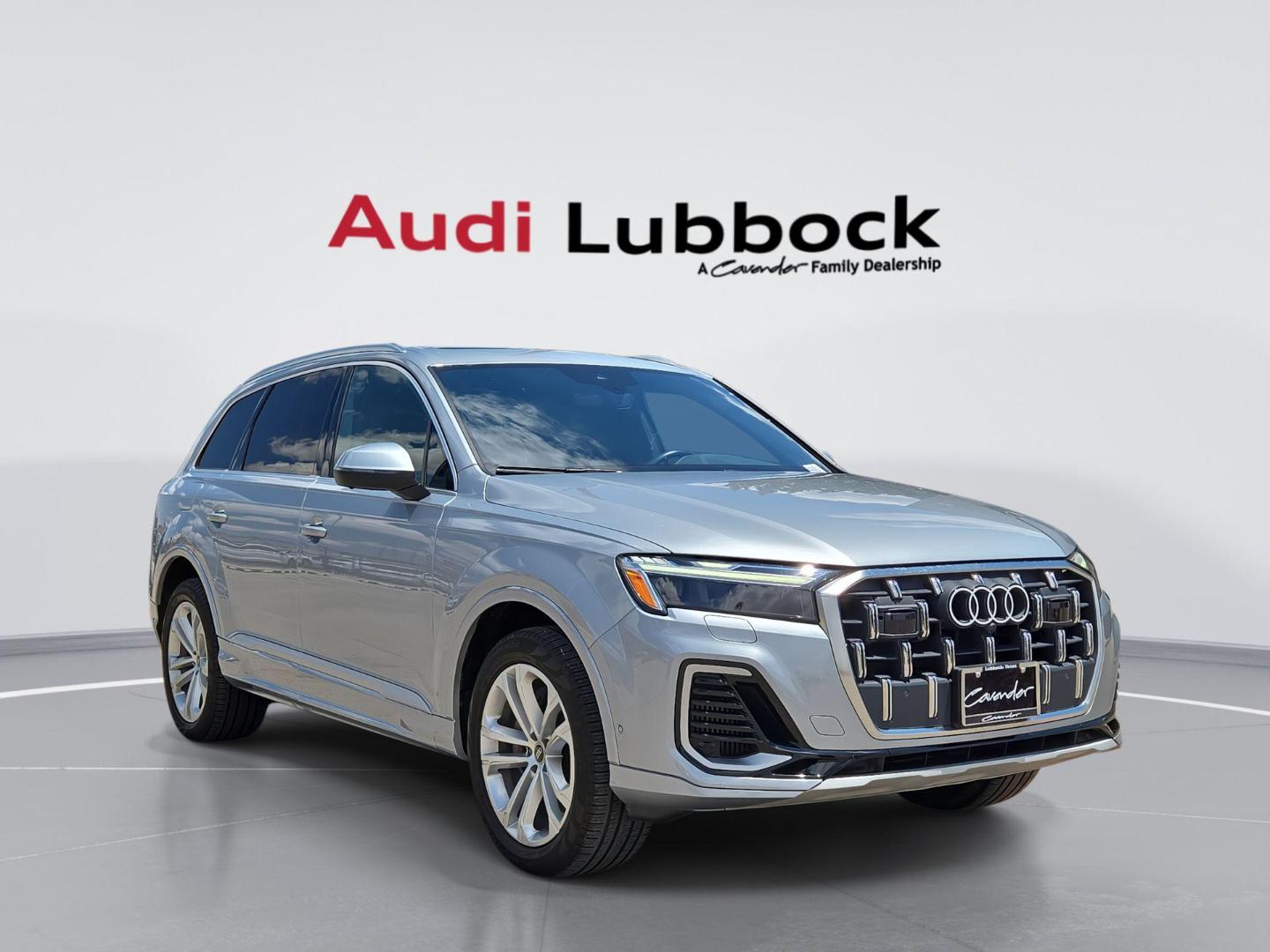 2025 Audi Q7 55 Premium Plus quattro Tiptronic's photo