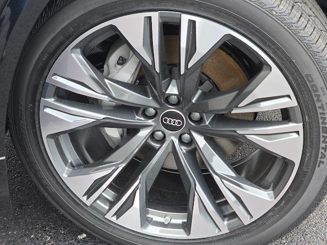 2026 Audi Q8 Premium Plus - Photo 31