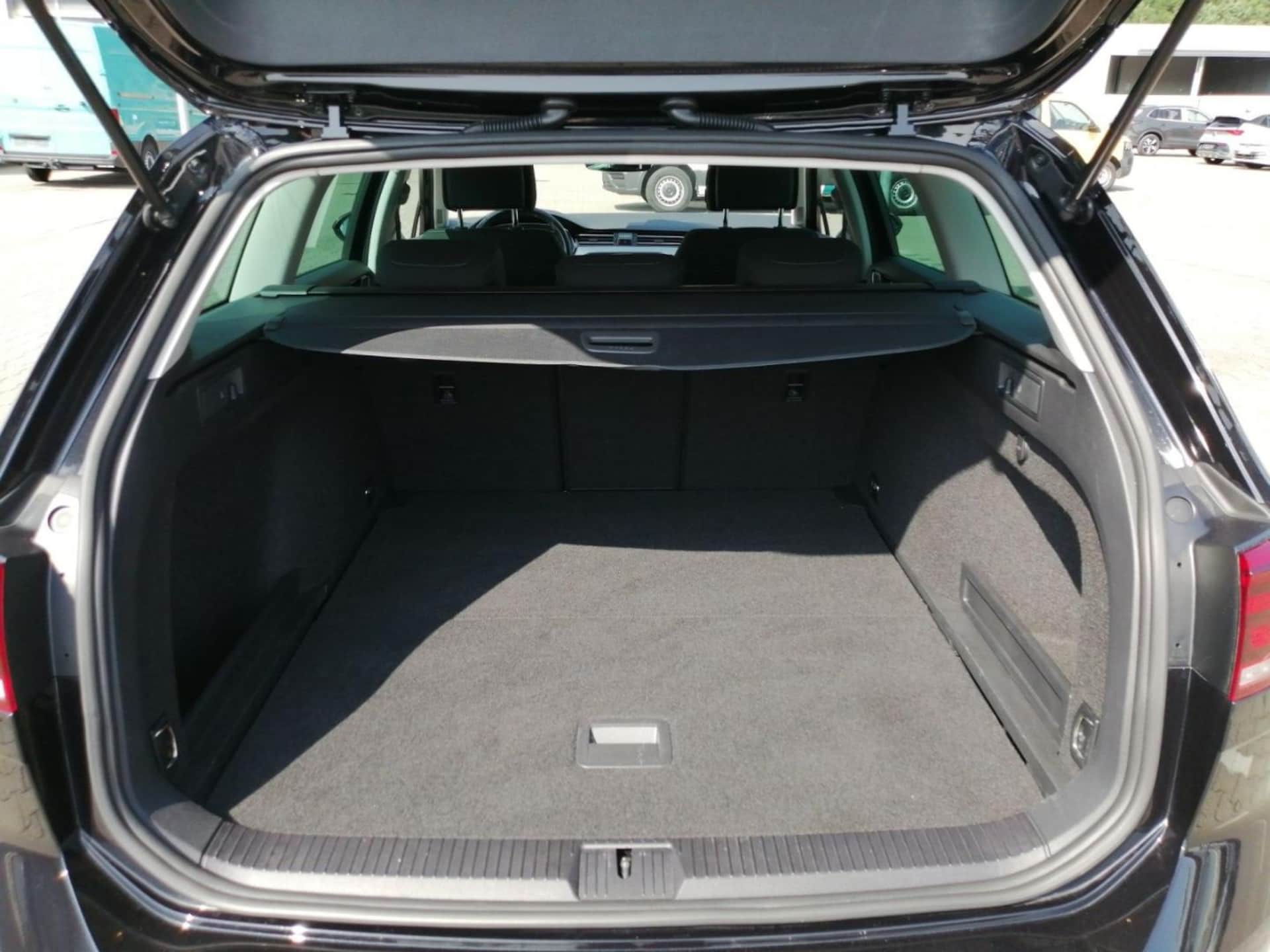 Volkswagen Passat Variant Business