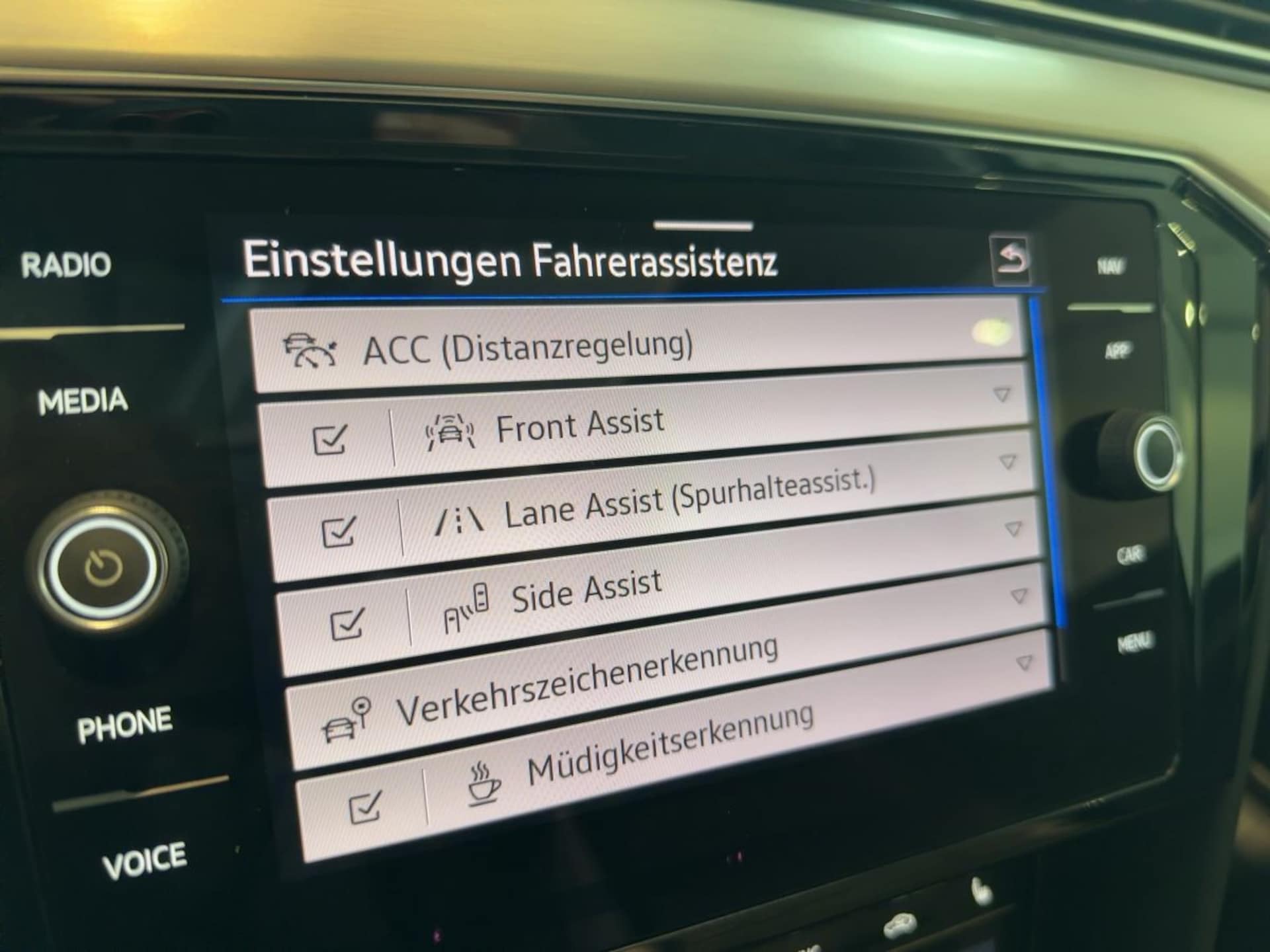 Volkswagen Passat Variant GTE