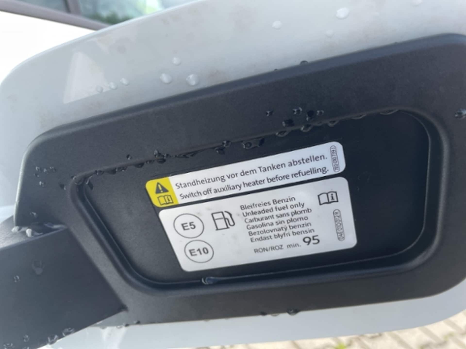 Volkswagen Golf Variant Life