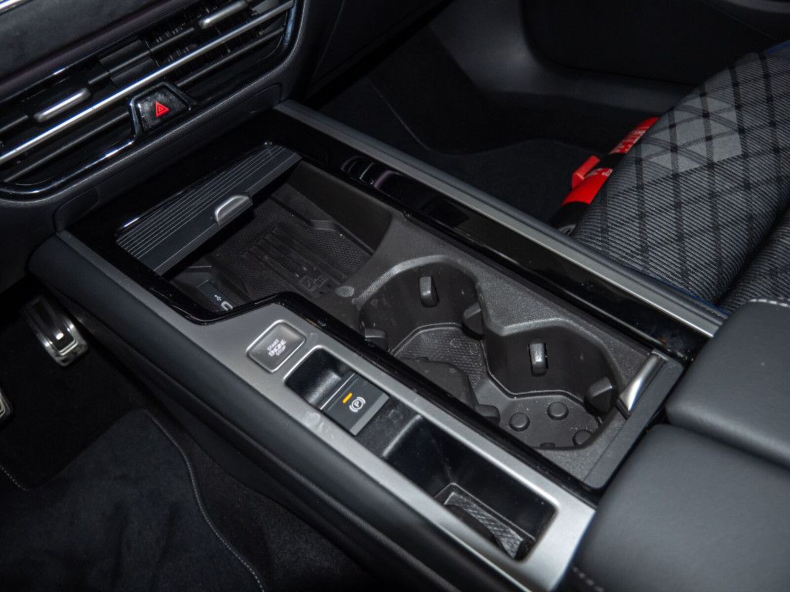 Volkswagen Passat – Bild 14