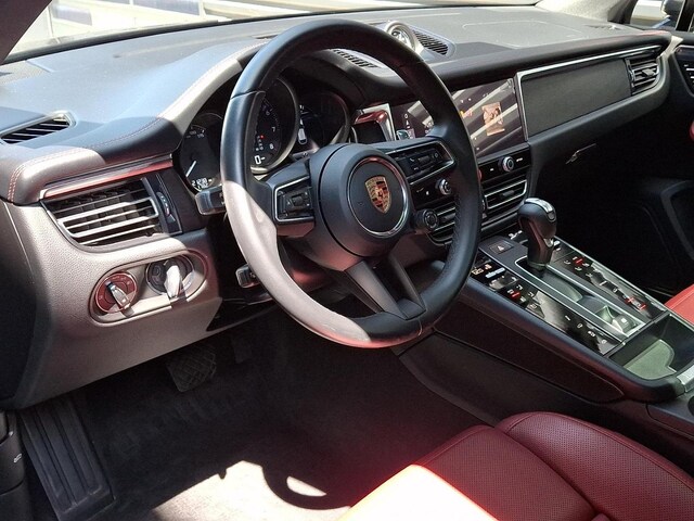 2023 Porsche Macan