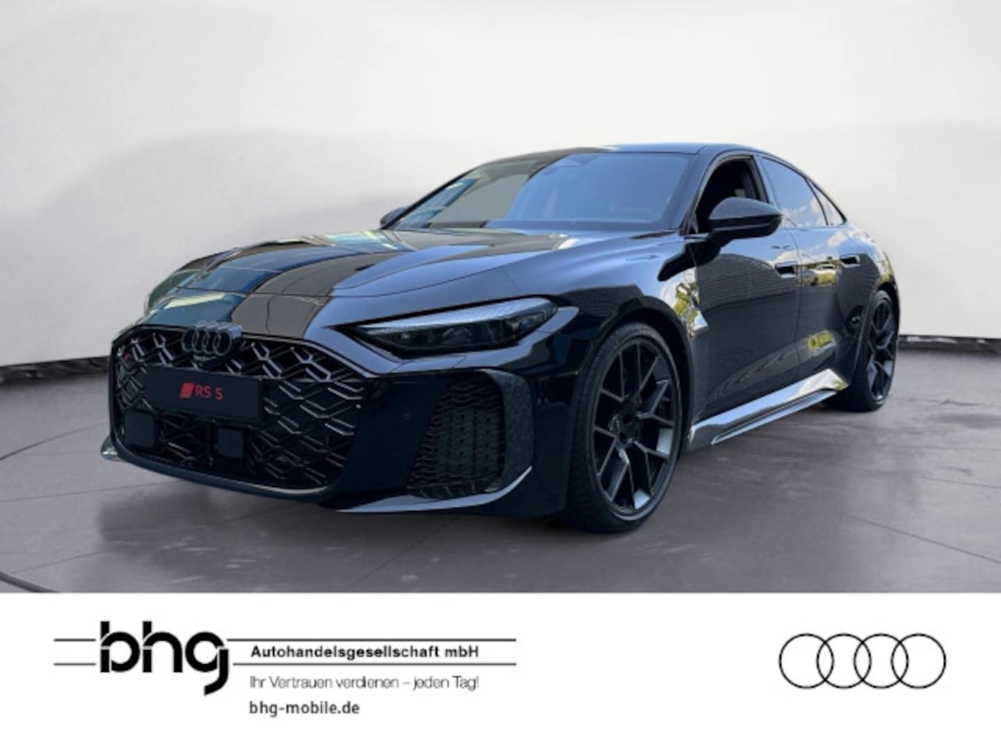 Bild über Audi RS 5 Limousine TFSI quattro 470 kW tiptronic - für weitere Informationen kontaktieren Sie den Audi Partner