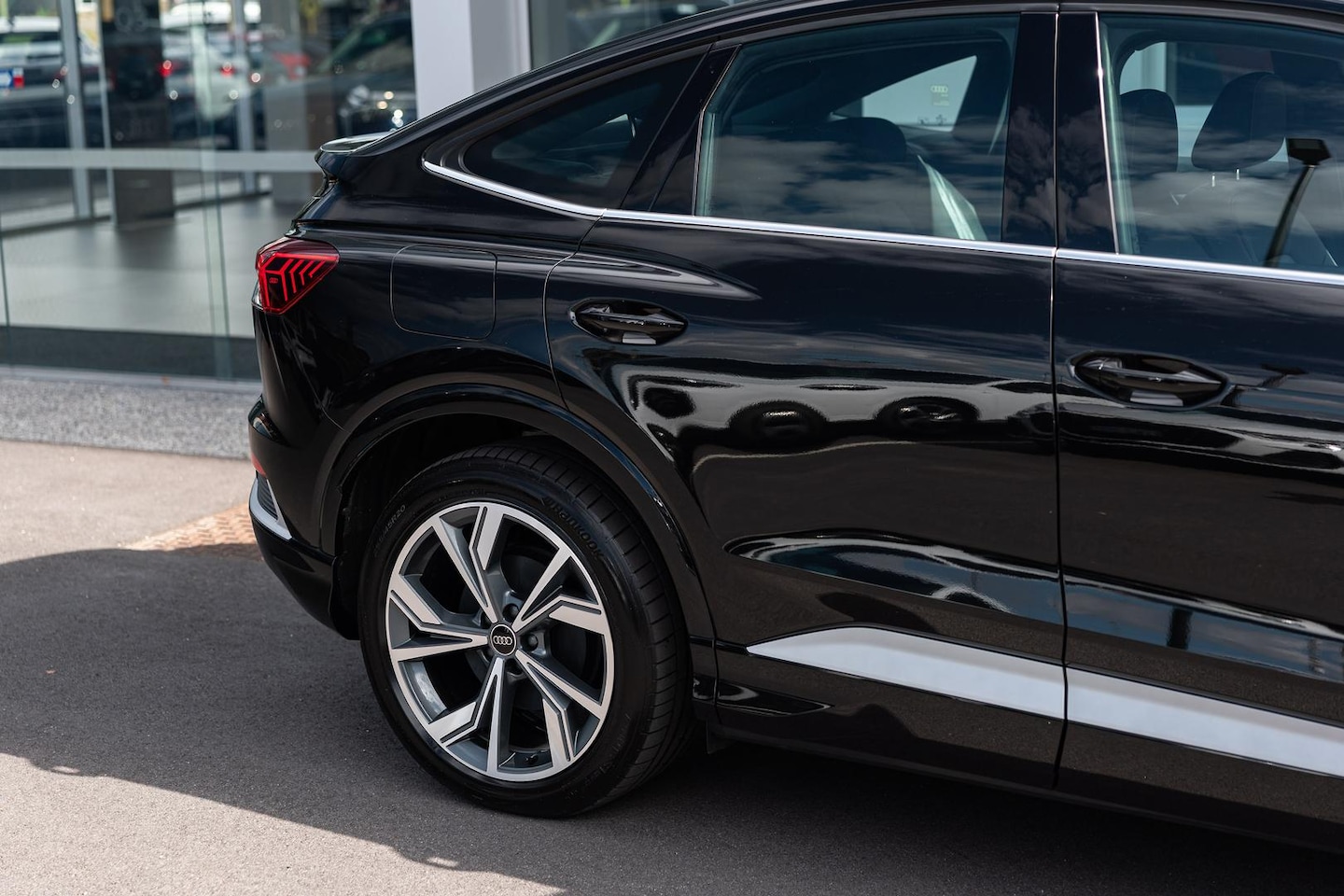 Image about Audi Q4 Sportback e-tron 45 e-tron
