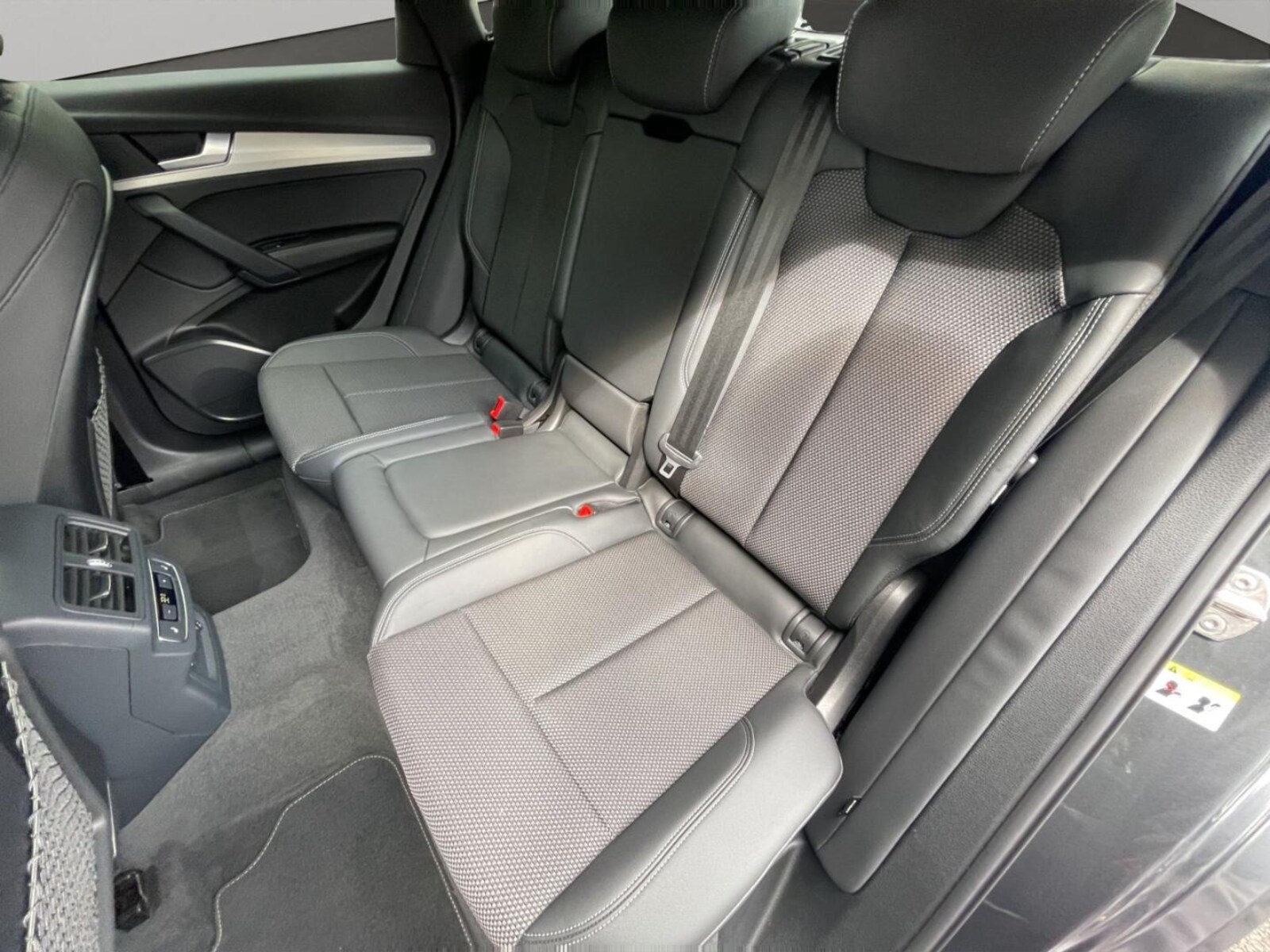 Audi Q5 Sportback – Bild 17