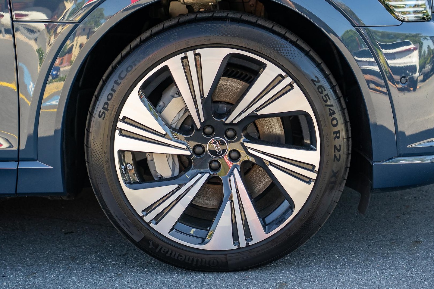Image about Audi Q8 Sportback e-tron 55 e-tron quattro