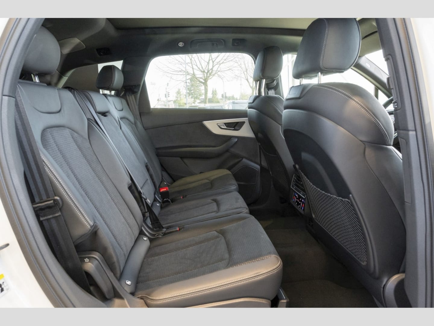 Bild über Audi Q7 SUV S line business TDI quattro 210 kW tiptronic - für weitere Informationen kontaktieren Sie den Audi Partner