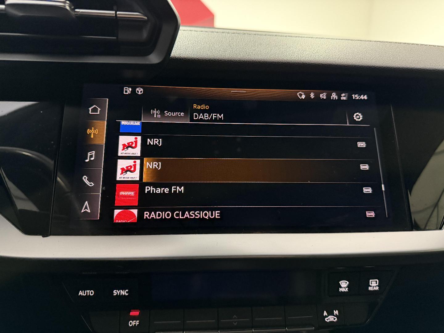 Image about Audi A3 Sportback TFSI e S line 40 TFSI e 150 kW (204 ch) S tronic