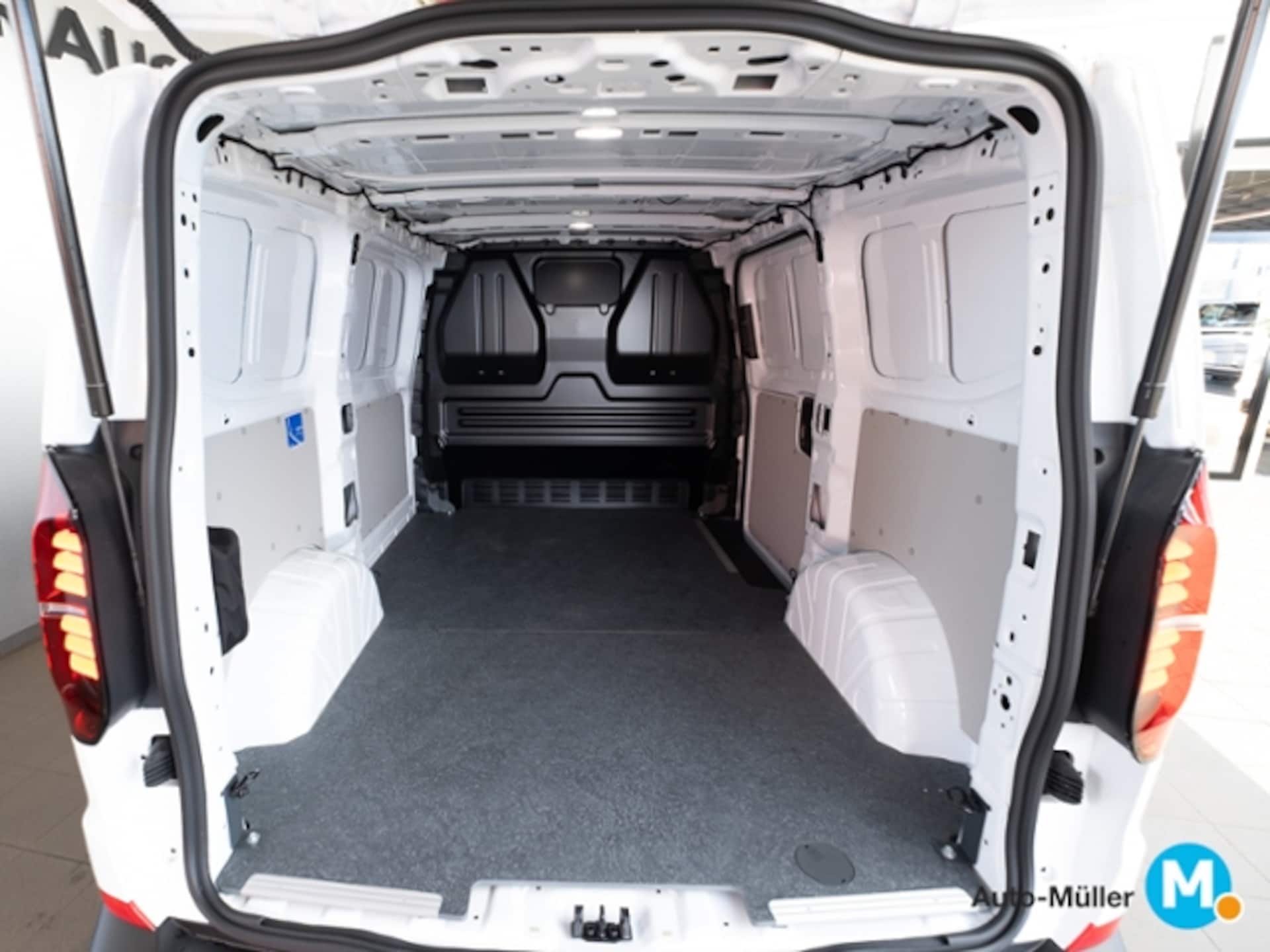 Volkswagen Transporter Kasten kurzer Radstand