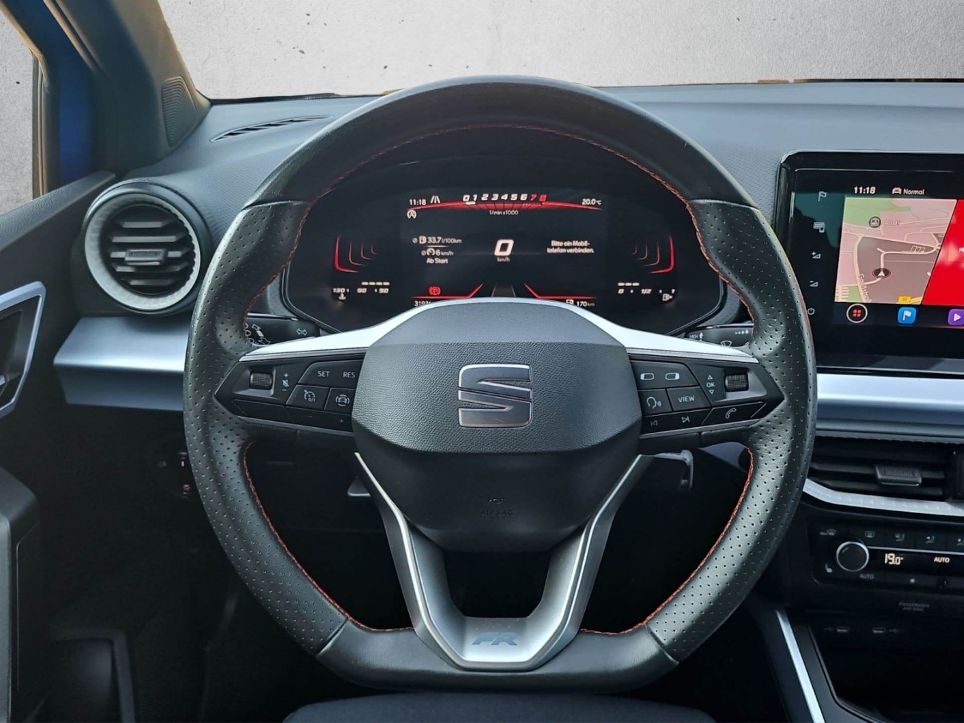 SEAT Arona FR