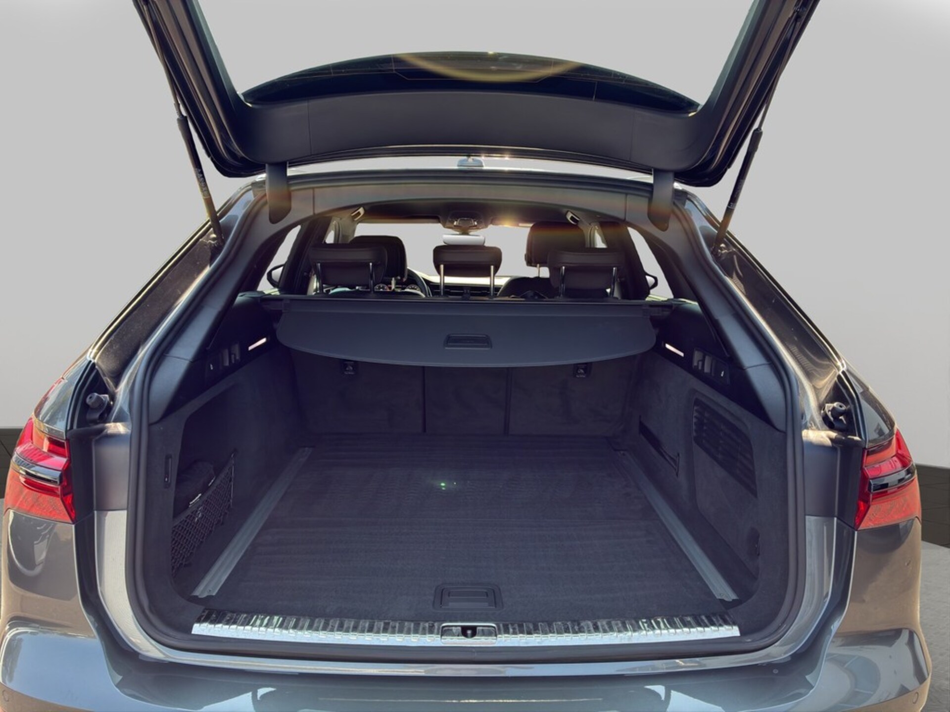 Audi S6 Avant