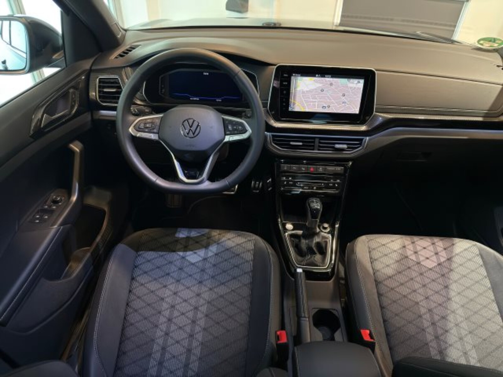 Volkswagen T-Cross – Bild 10