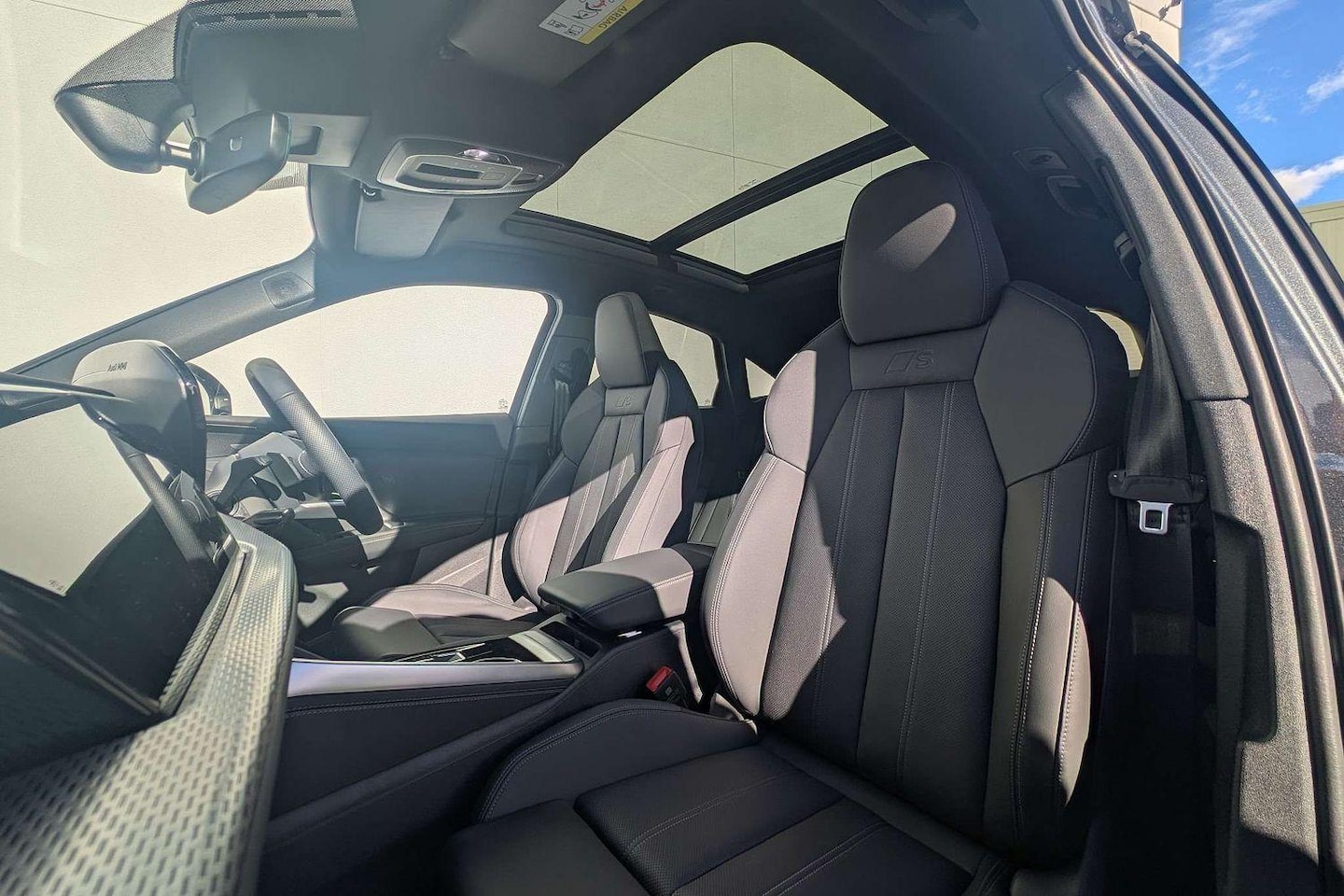 Image about Audi Q5 Sportback TFSI quattro 200 kW sport