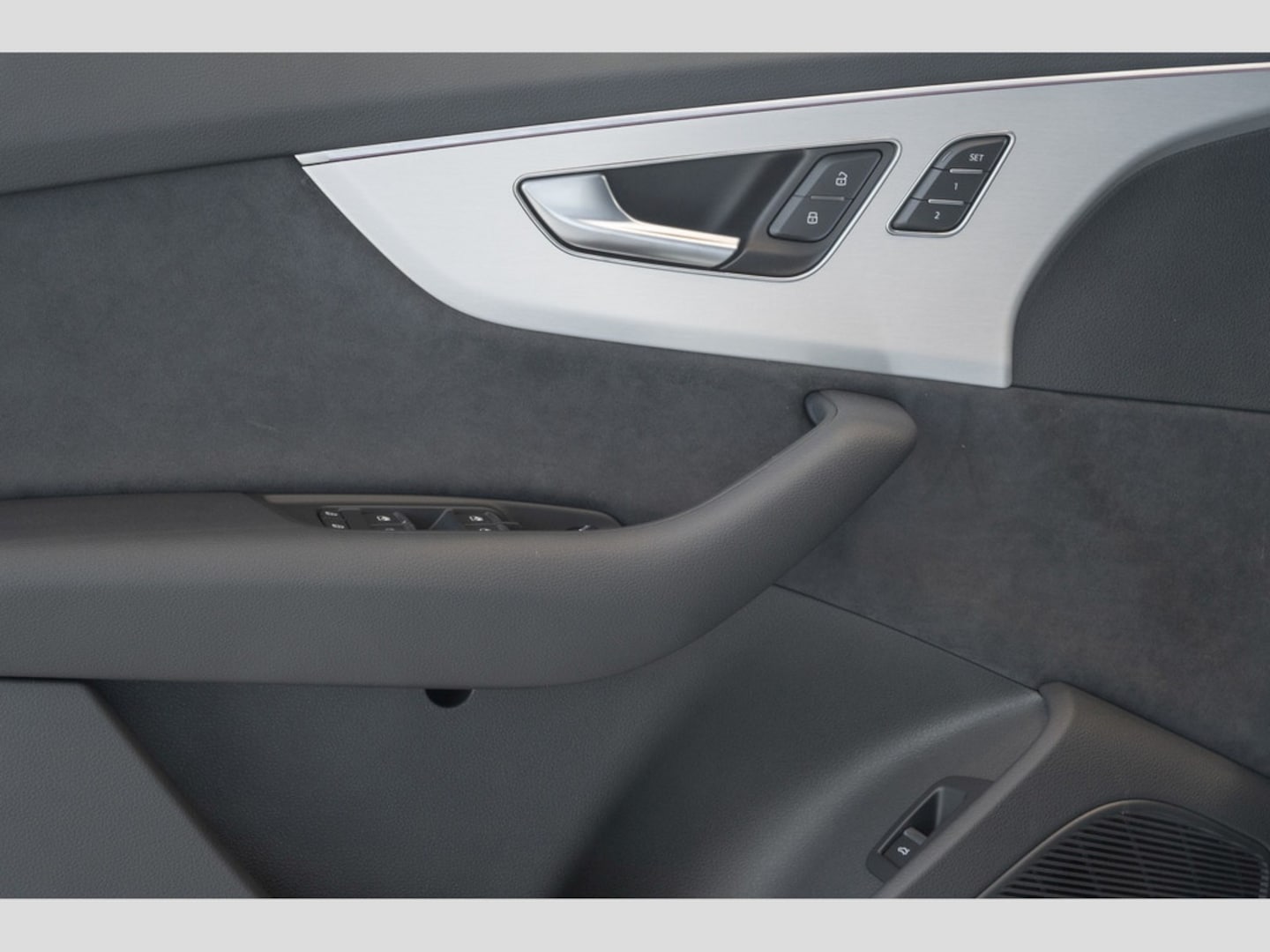 Bild über Audi Q7 SUV S line business TDI quattro 210 kW tiptronic - für weitere Informationen kontaktieren Sie den Audi Partner