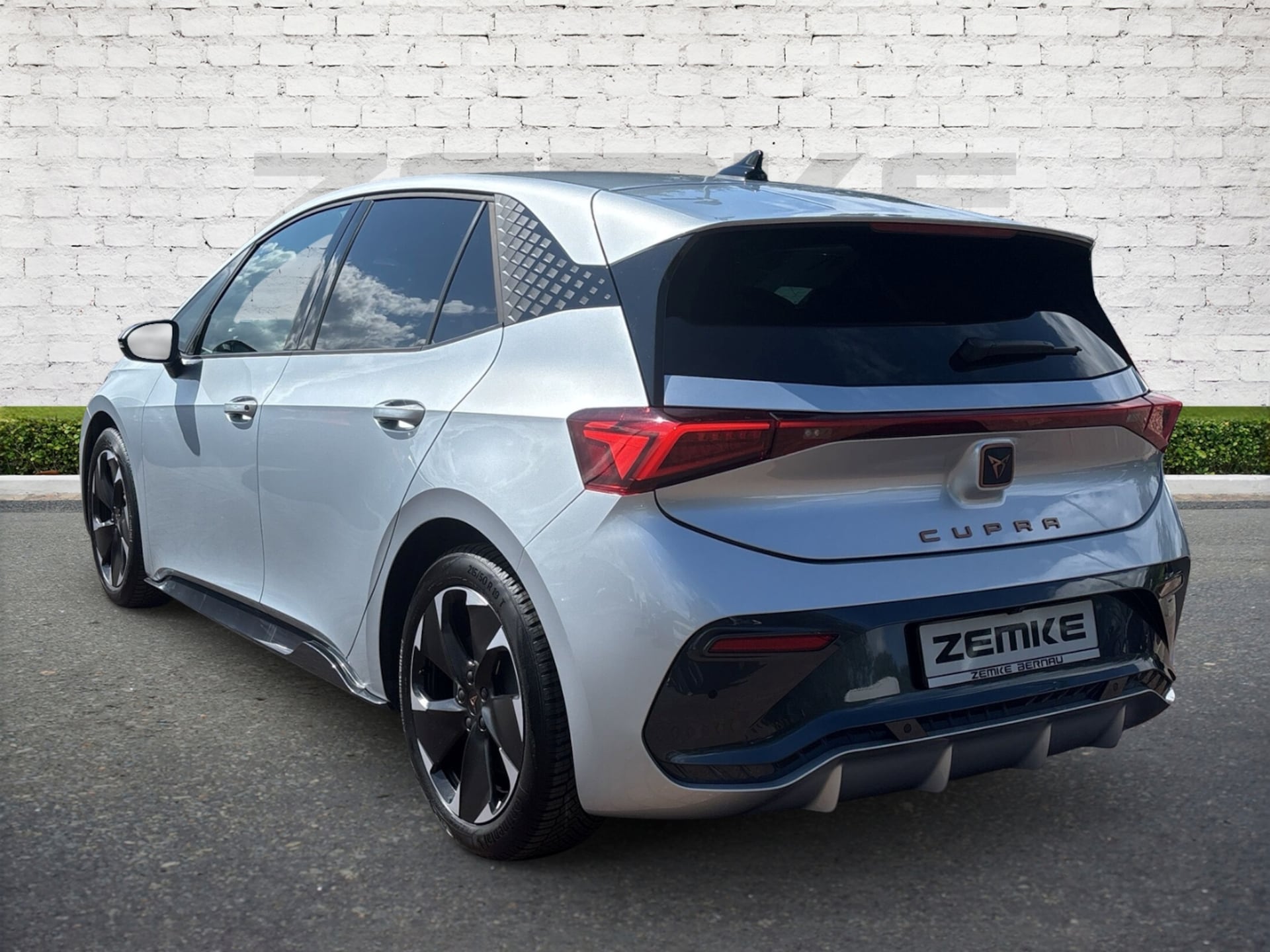 CUPRA Born