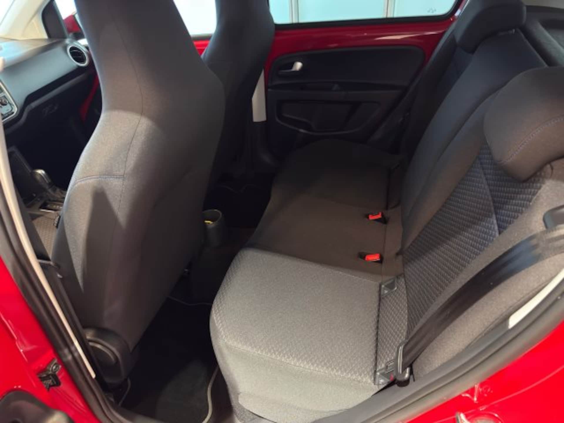 Volkswagen e-up! UNITED