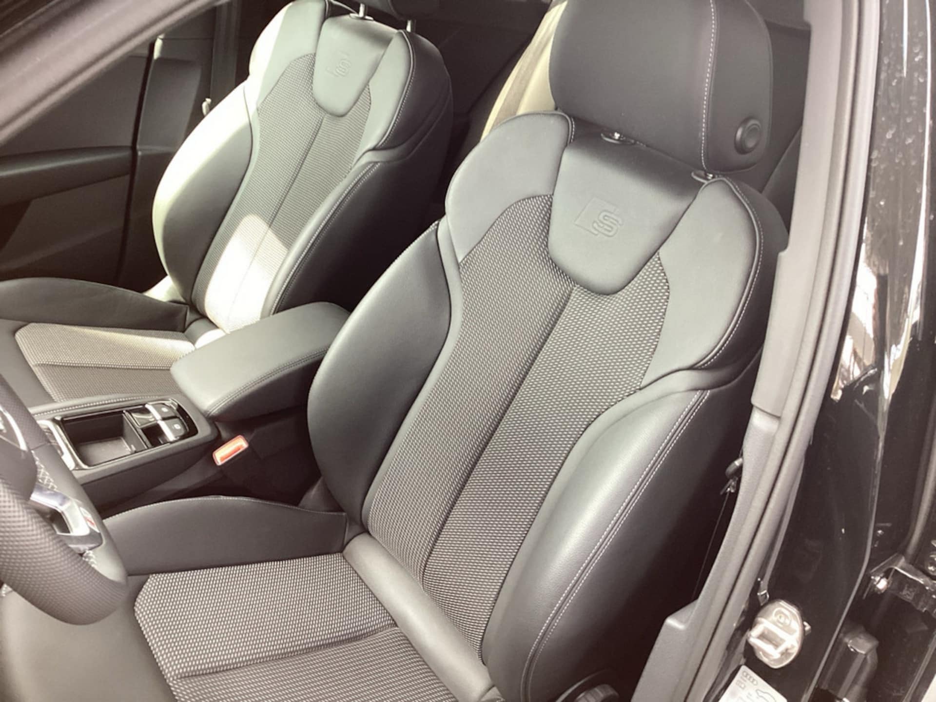 Audi Q2 S line