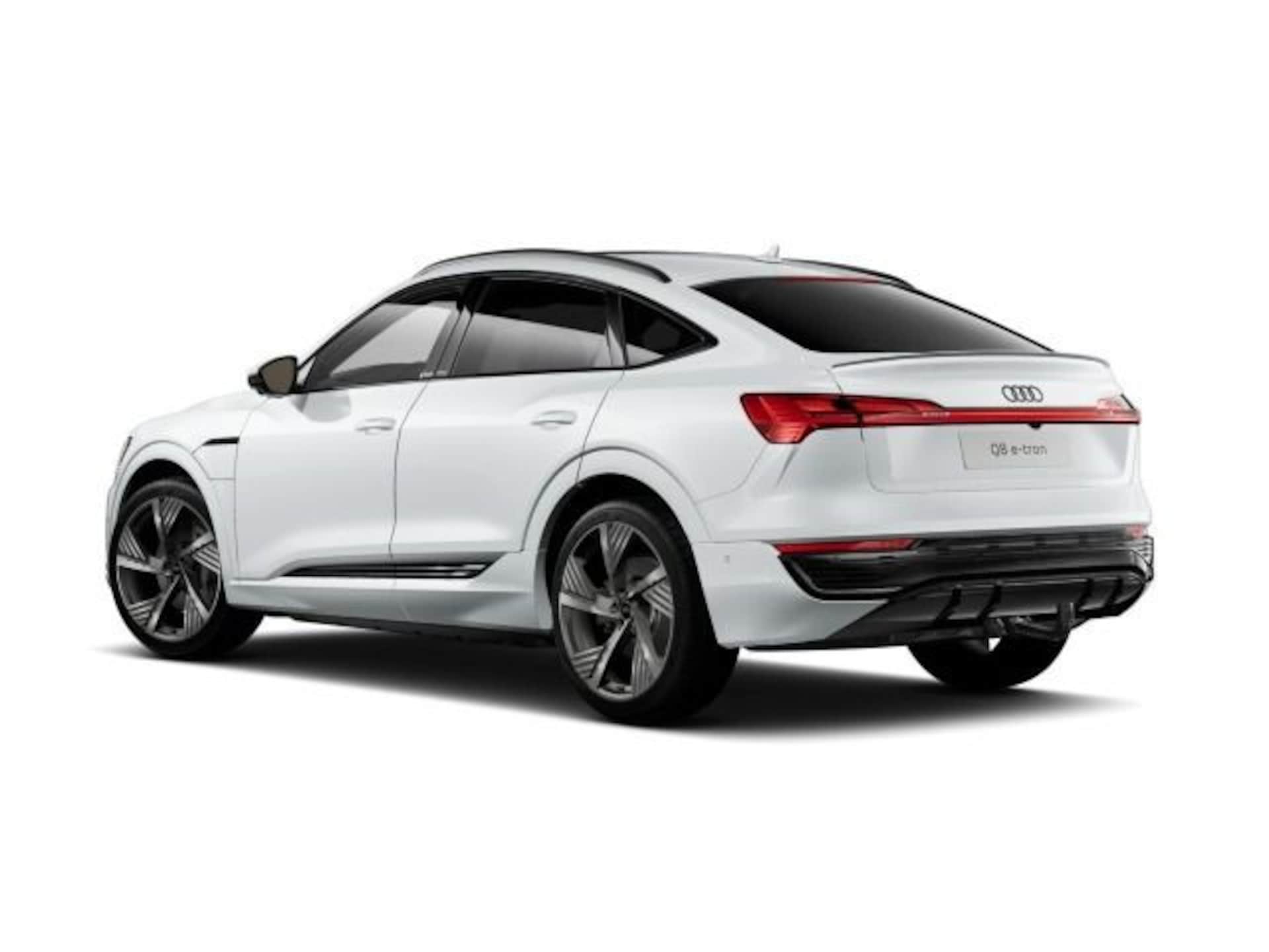 Audi Q8 Sportback e-tron S line