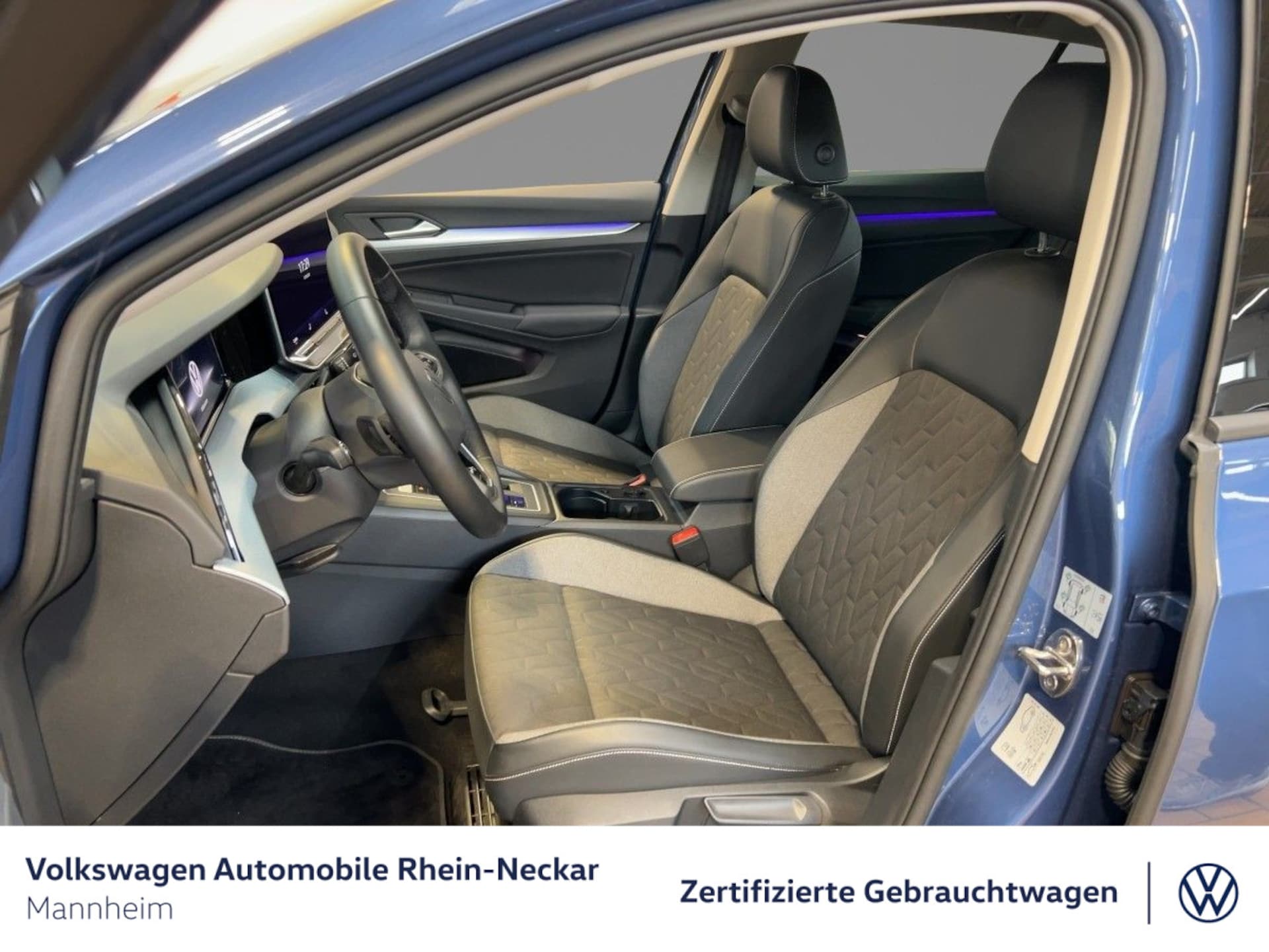 Volkswagen Golf Life