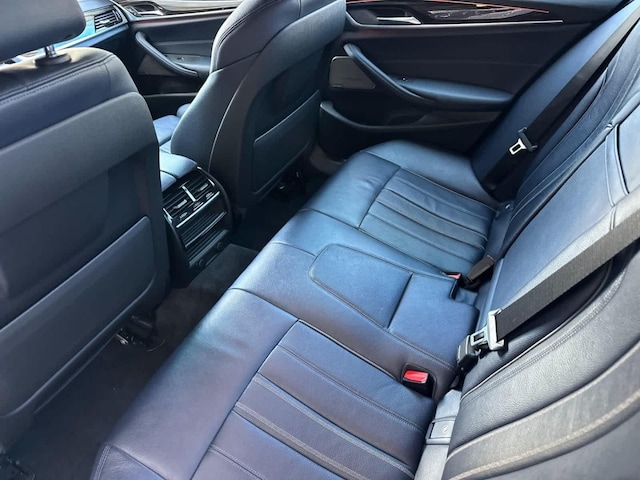 2018 BMW