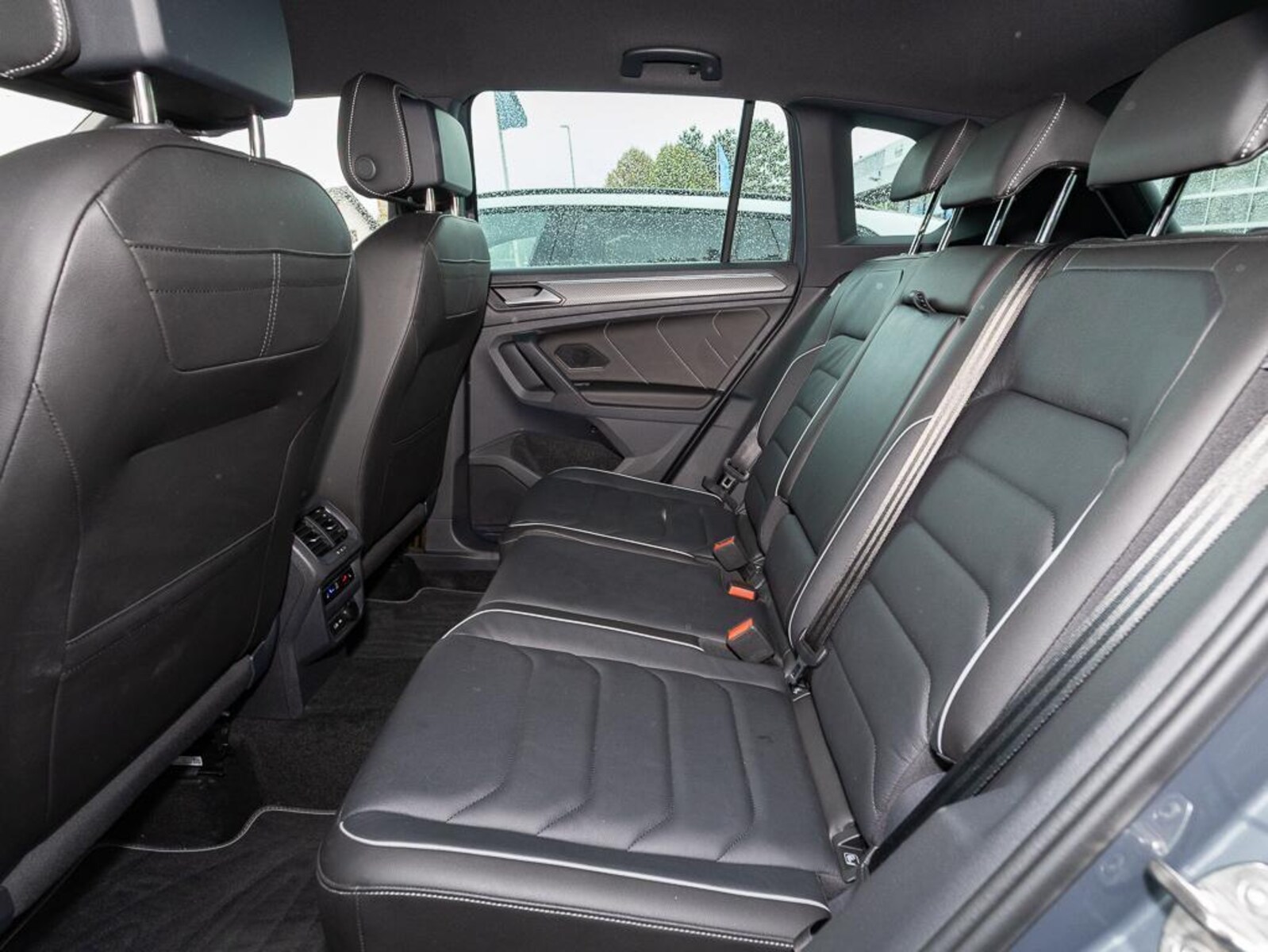 Volkswagen Tiguan – Bild 13