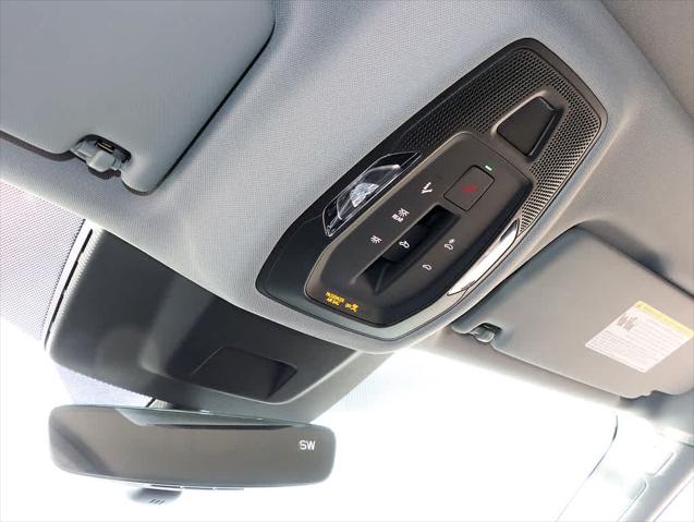 2025 AUDI Q5 - Image 25