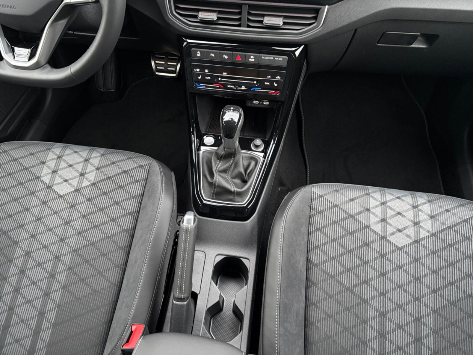 Volkswagen T-Cross – Bild 7