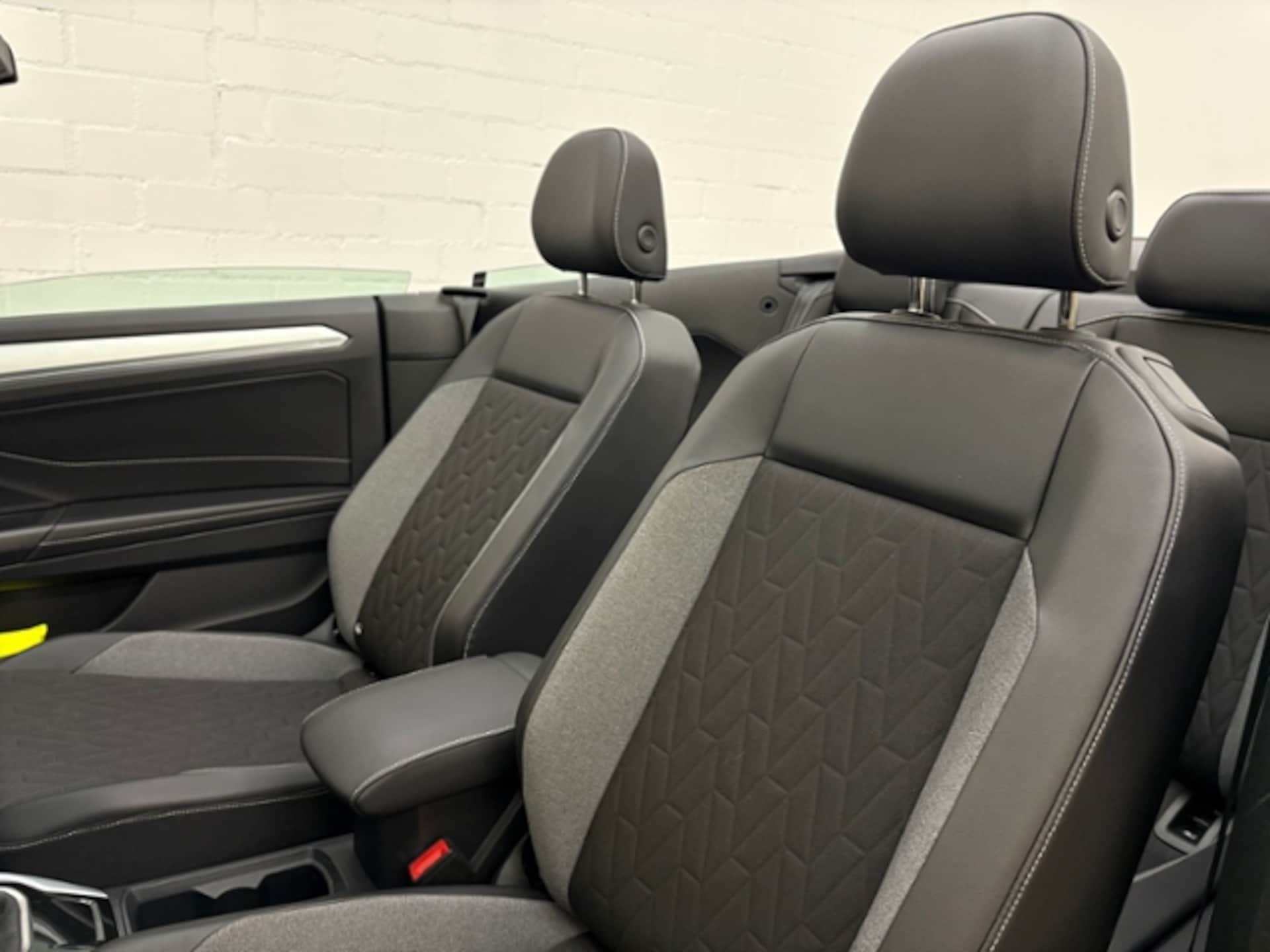 Volkswagen T-Roc Cabriolet Style