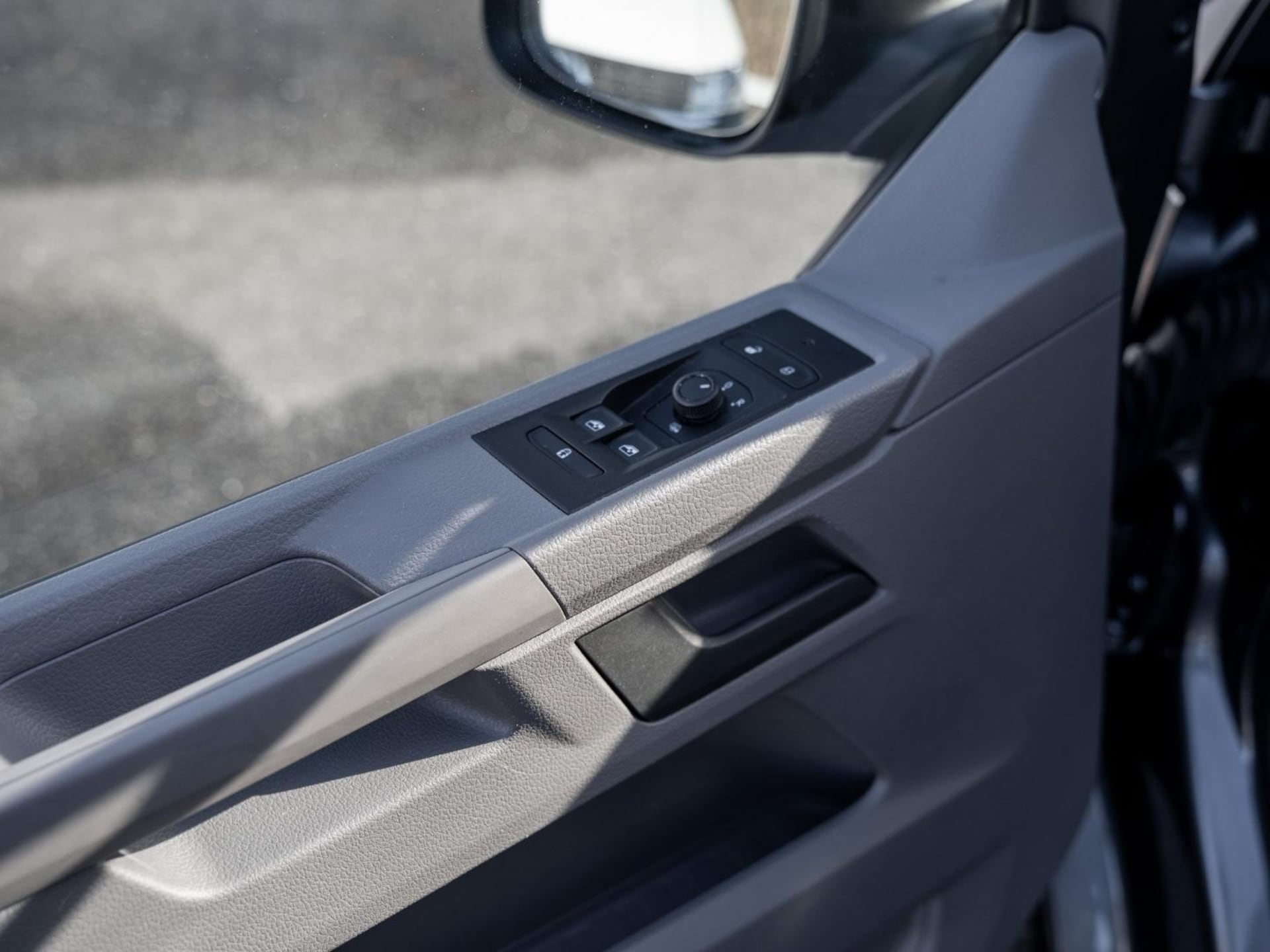 Volkswagen T6.1 Caravelle langer Radstand Trendline