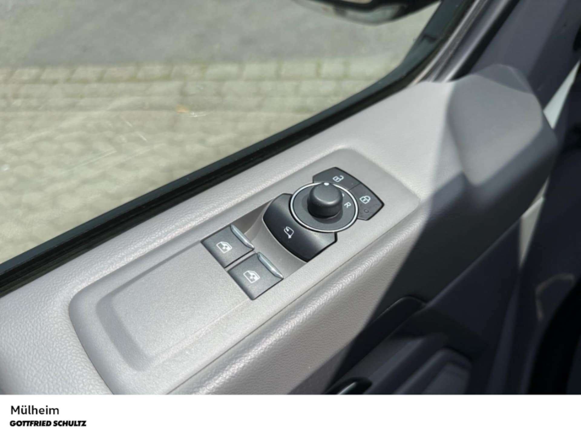 Volkswagen Transporter Kasten langer Radstand