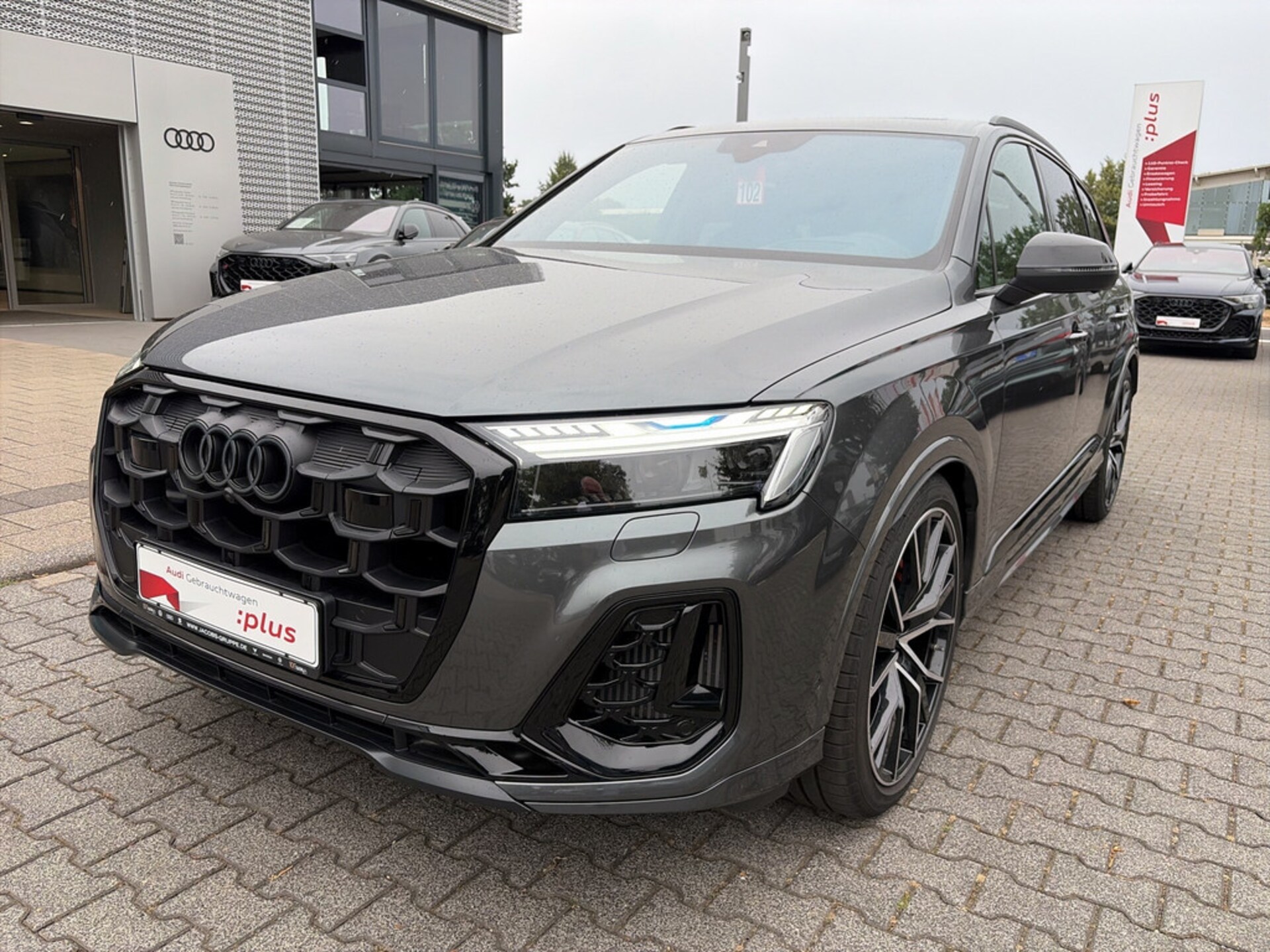 Audi SQ7 SUV