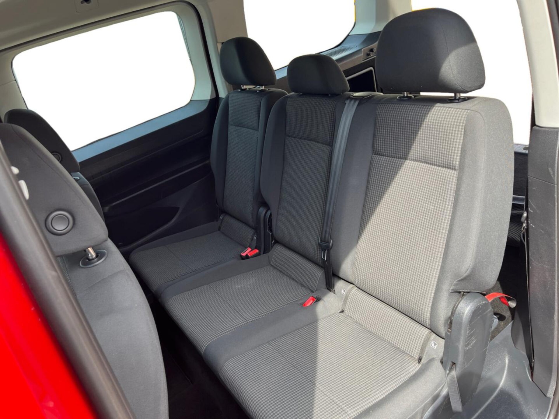 Volkswagen Caddy Maxi Kombi Basis-Modell