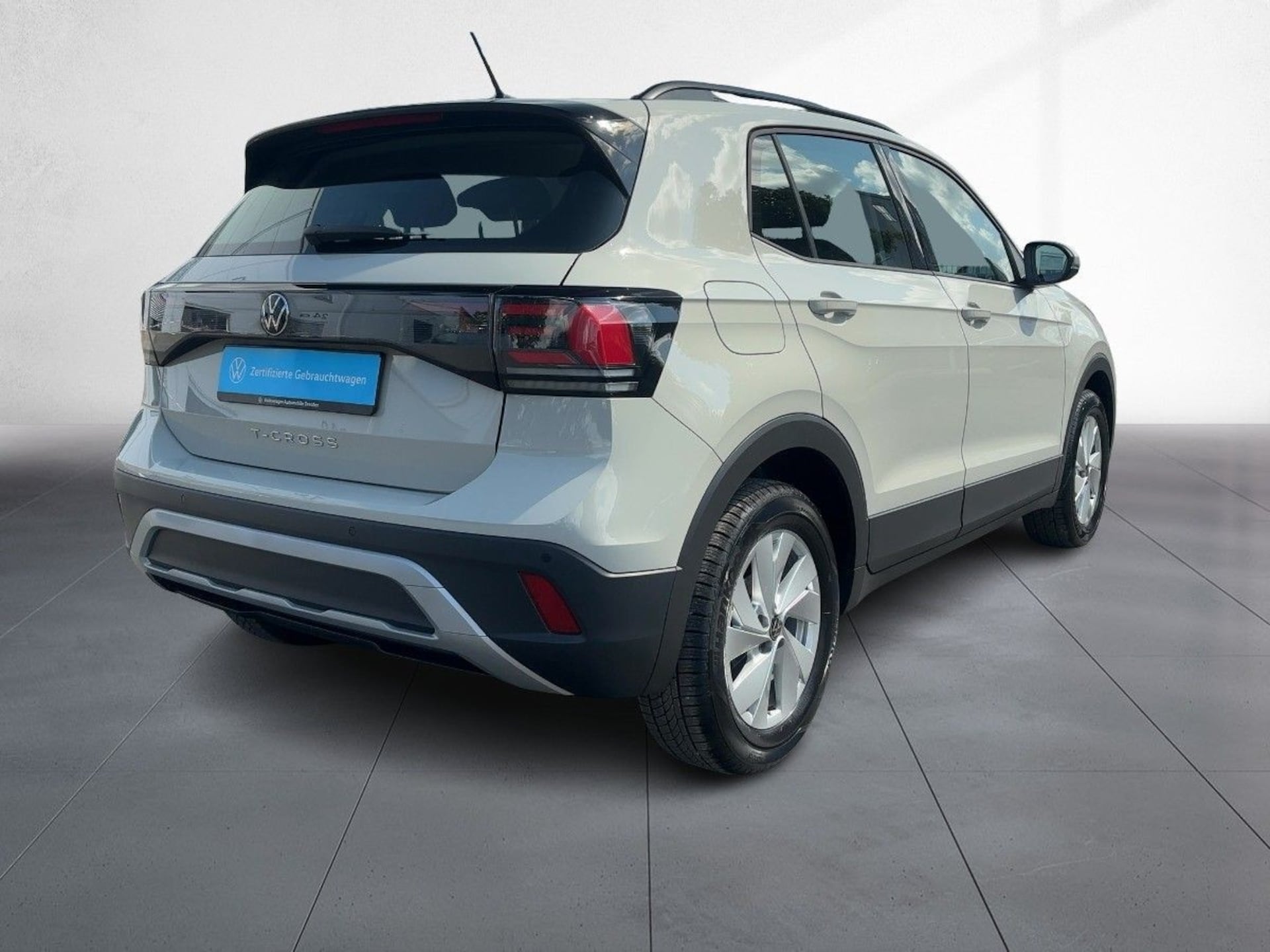 Volkswagen T-Cross Life