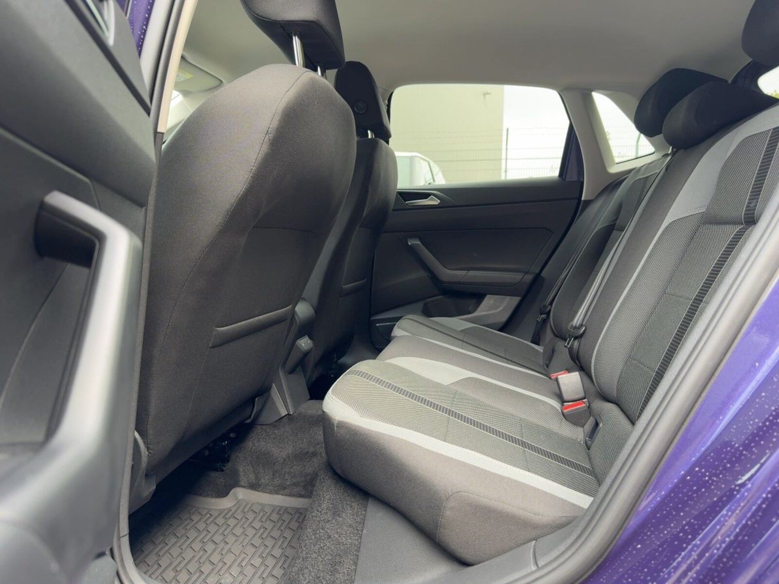Volkswagen Polo – Bild 8