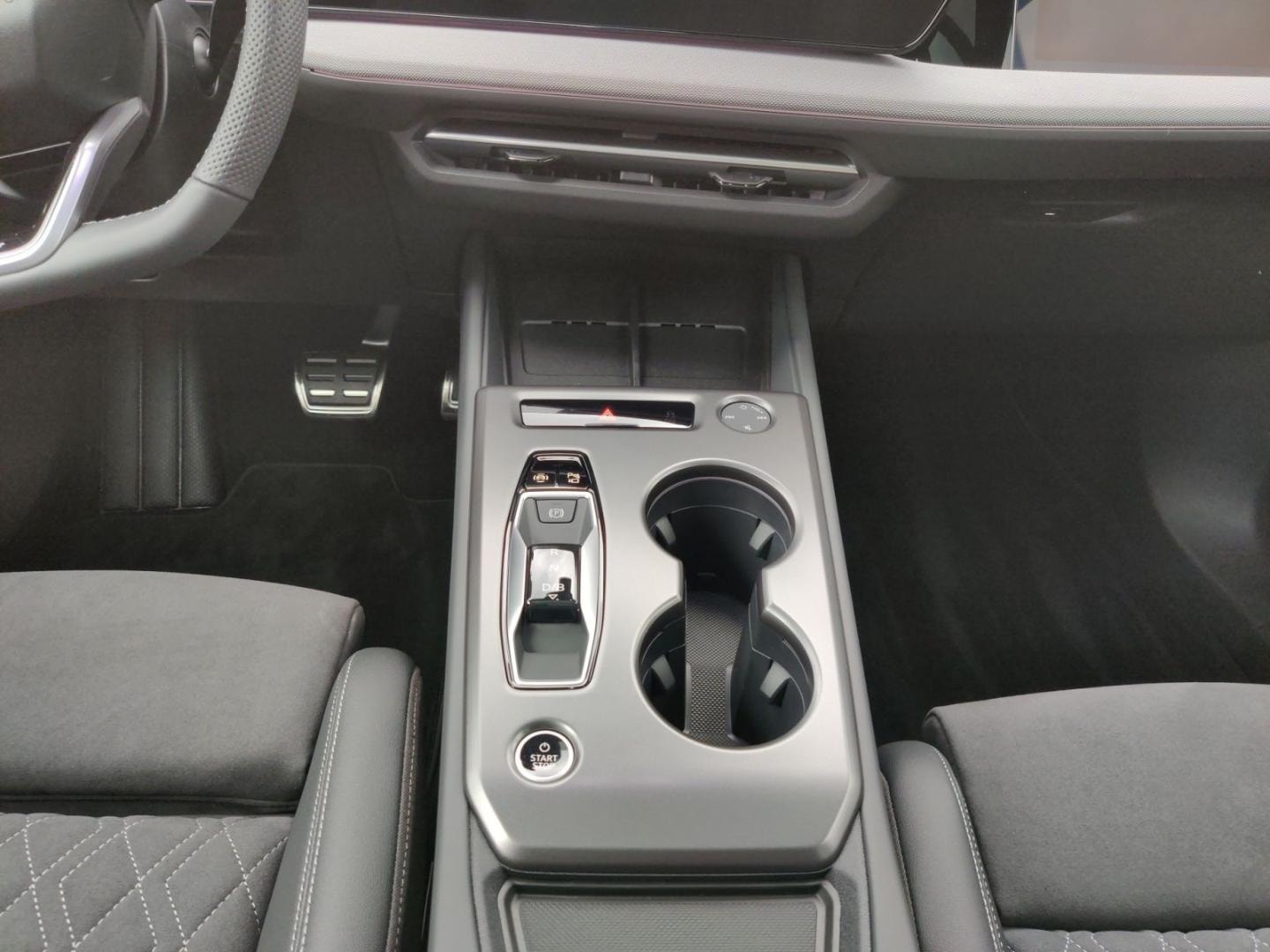 Bild über Audi Q4 SUV e-tron e-tron quattro performance 250 kW - für weitere Informationen kontaktieren Sie den Audi Partner