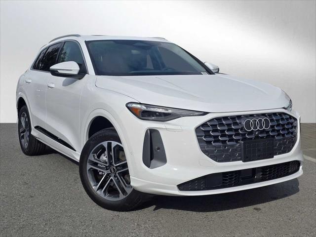 2025 Audi New Q5 Premium Plus's photo