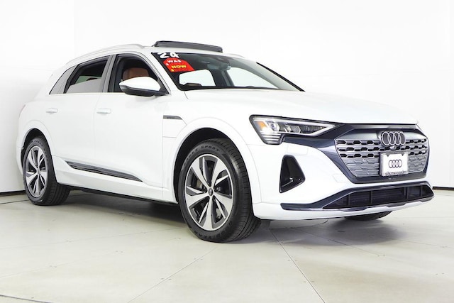 2024 Audi Q8 e-tron