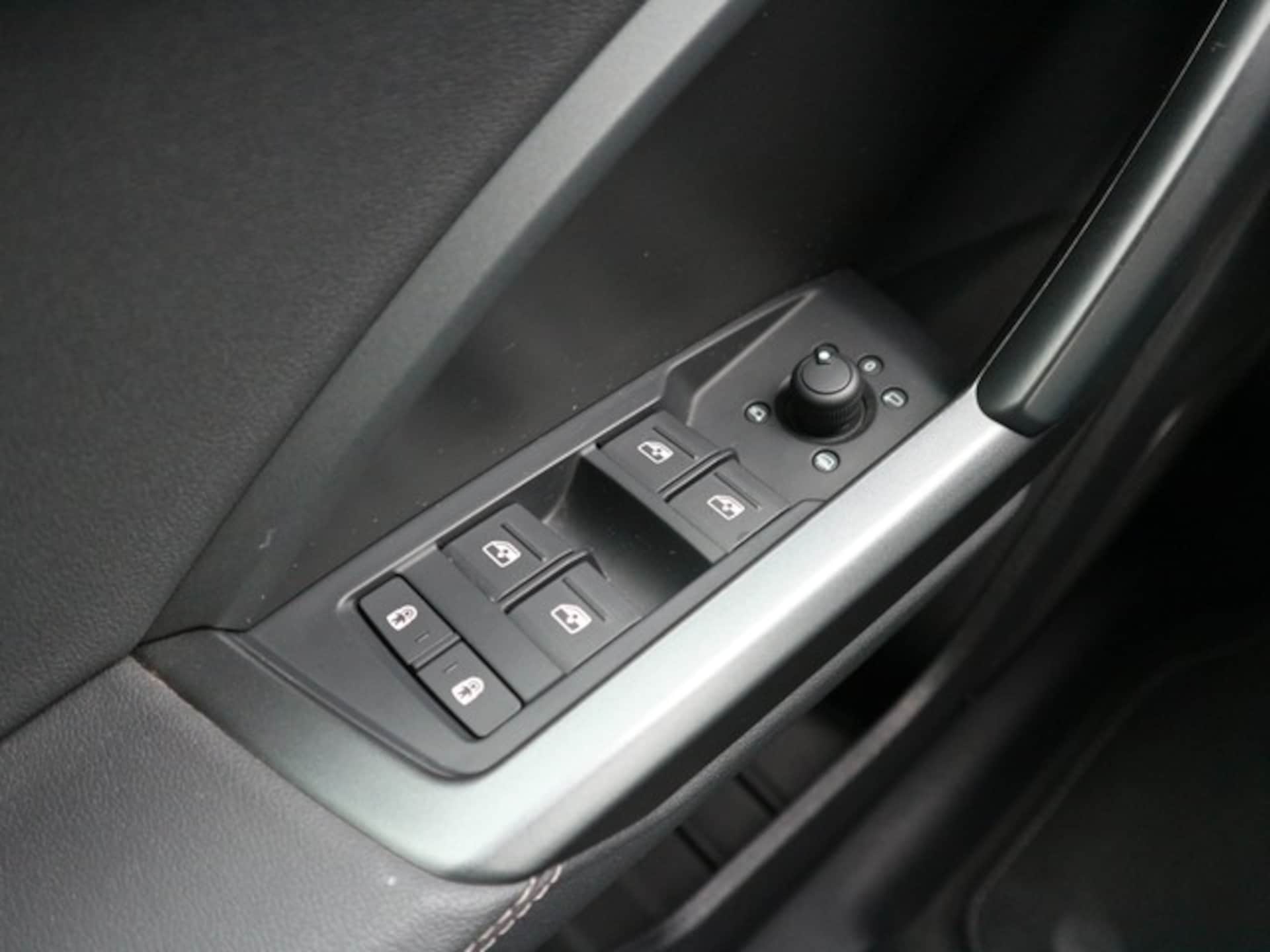Audi Q3 Sportback S line
