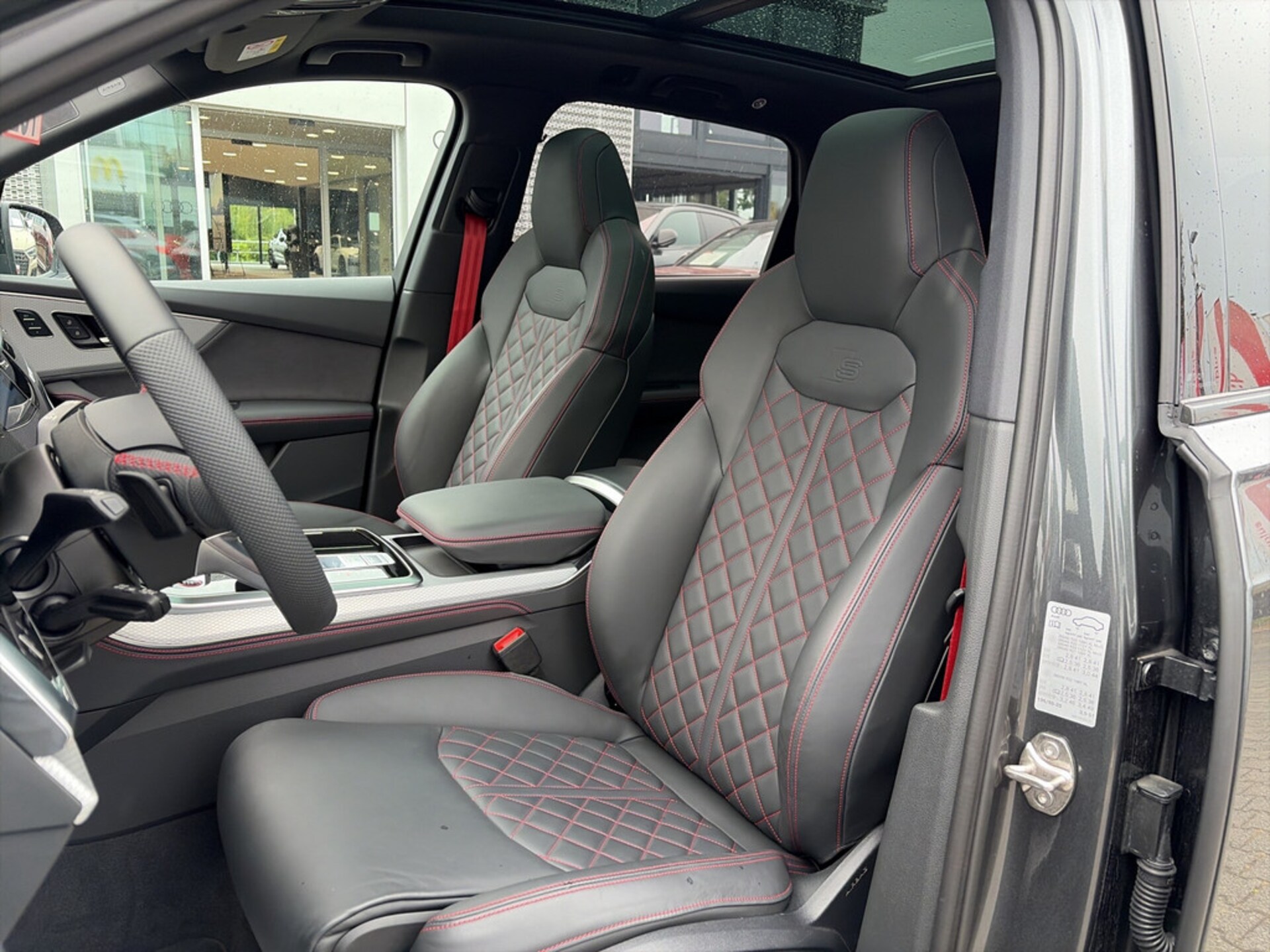 Audi SQ7 SUV