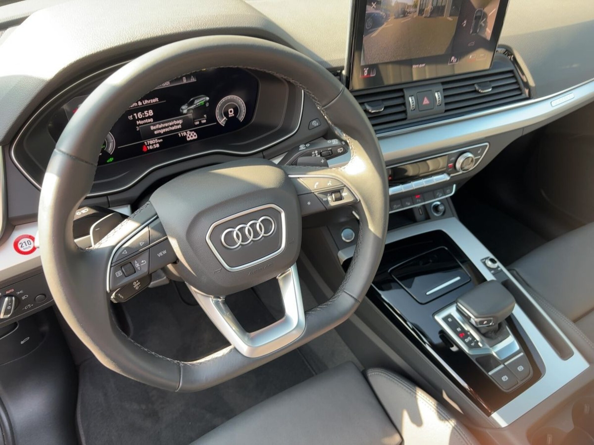 Audi Q5 TFSI e S line